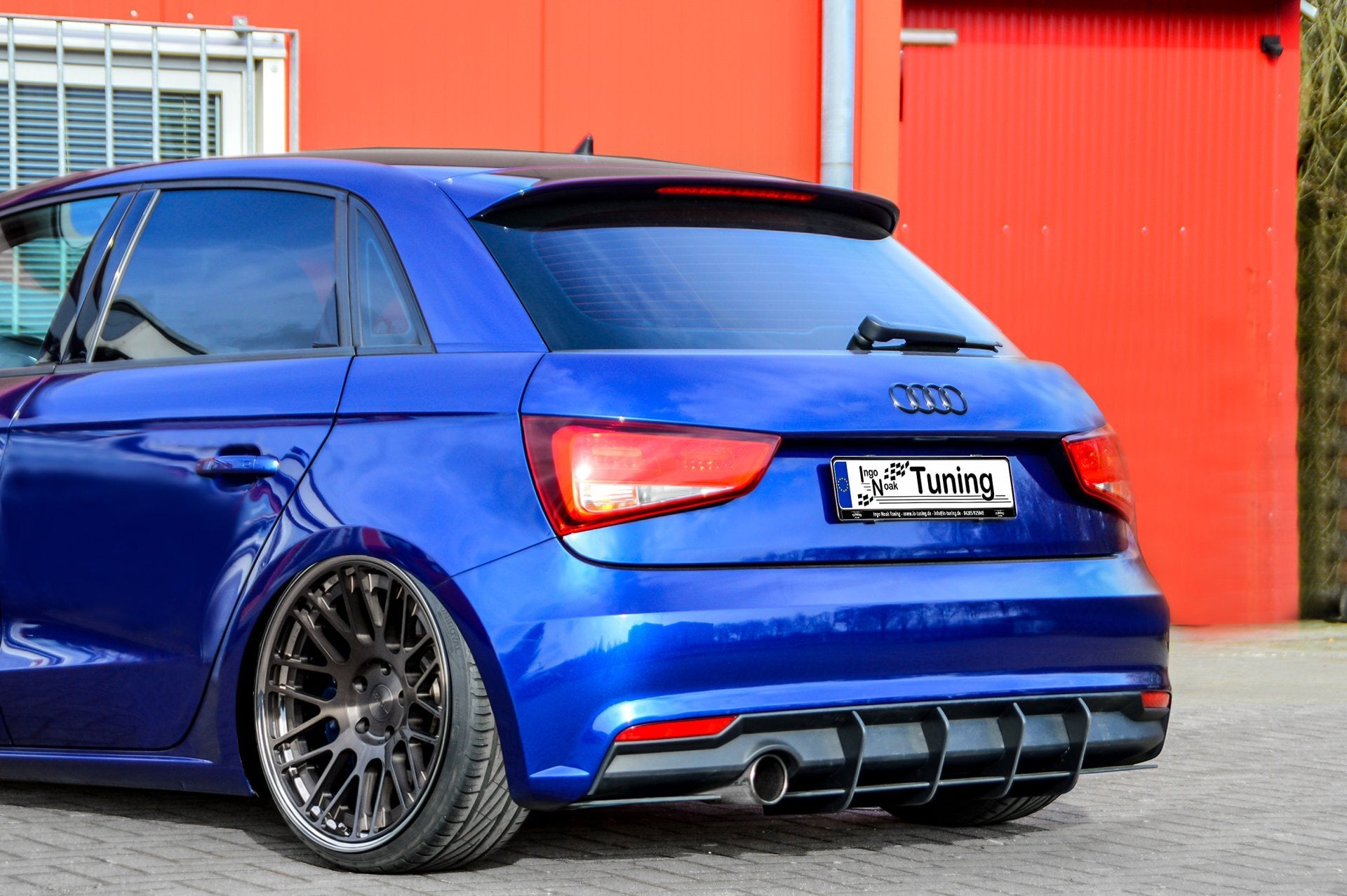 Racing Heckansatz Heckeinsatz Diffusor für Audi A1 8X - Ingo Noak Tuning