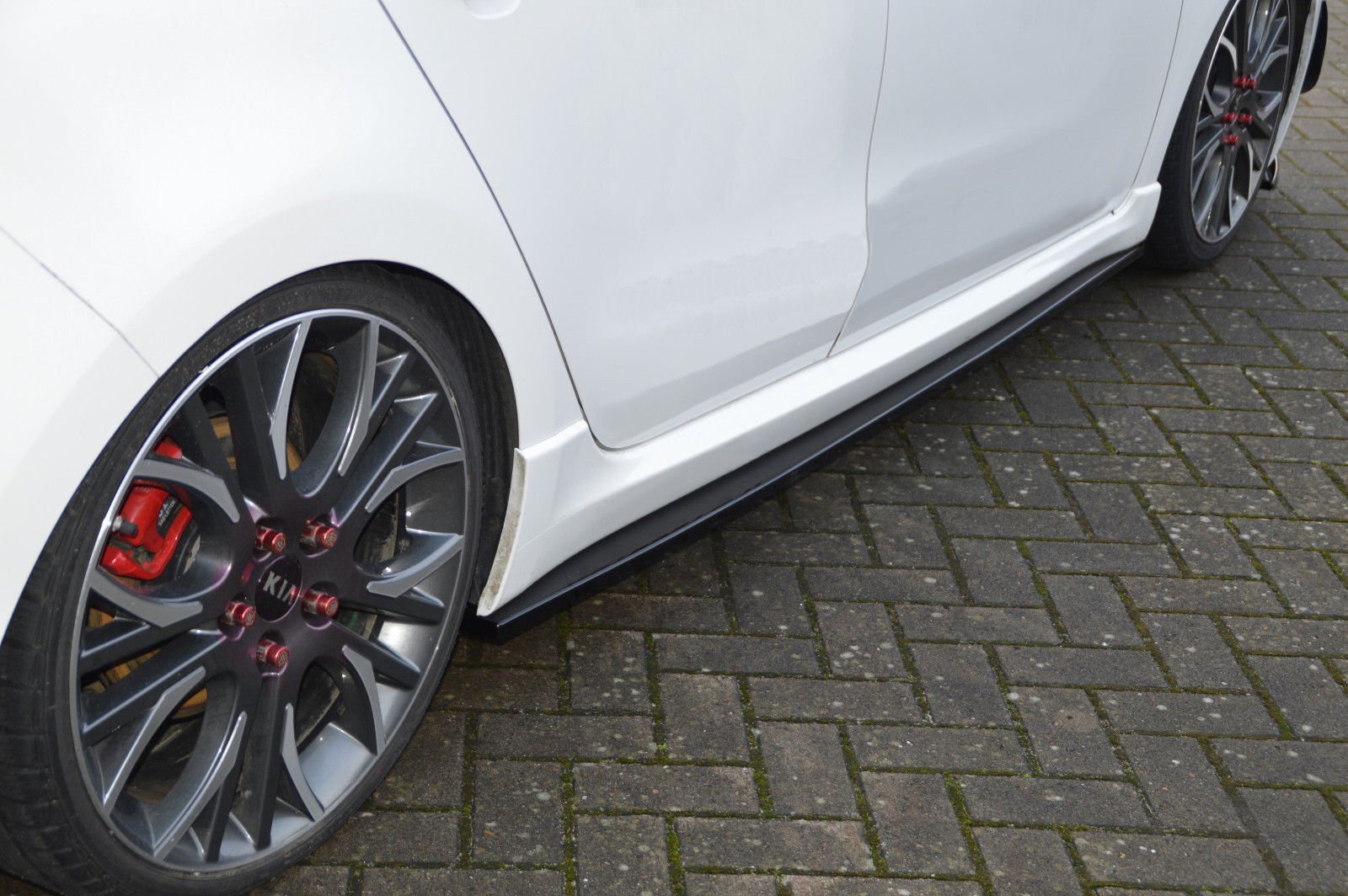 Seitenschweller im Cup Look für Audi A3 8VS S3 - Ingo Noak Tuning
