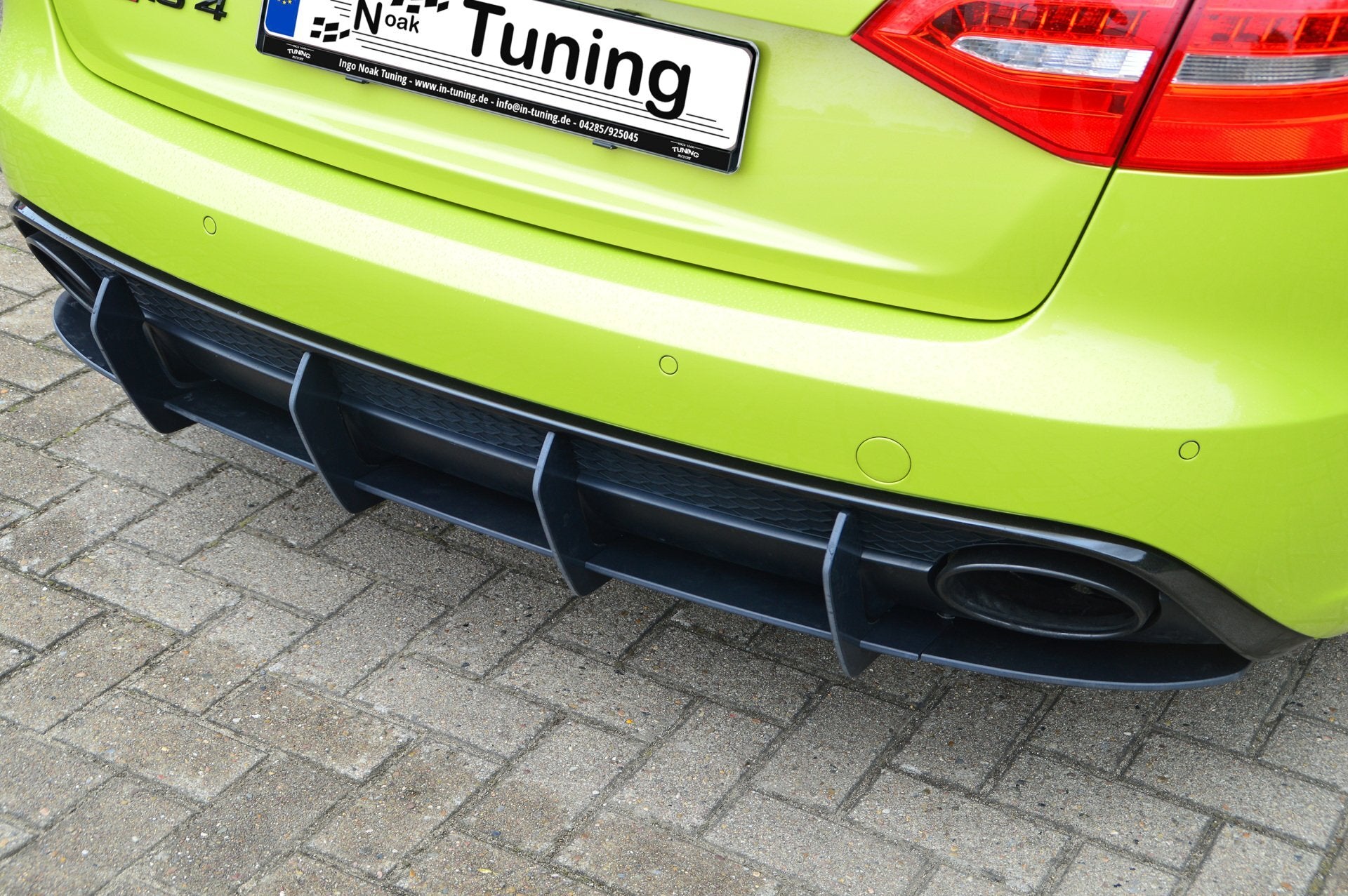 Racing Heckansatz Diffusor mit Seitenteilen für Audi RS4 B8 - Ingo Noak Tuning