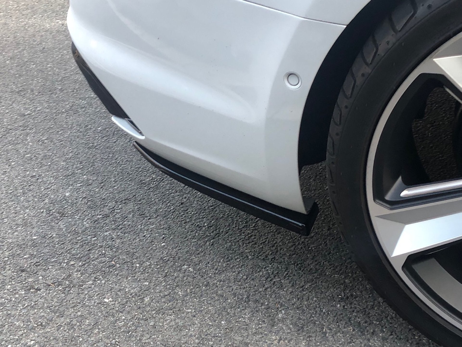 Heckansatz Seitenteile für Audi RS5 F5 Bj .ab.2017- - Ingo Noak Tuning
