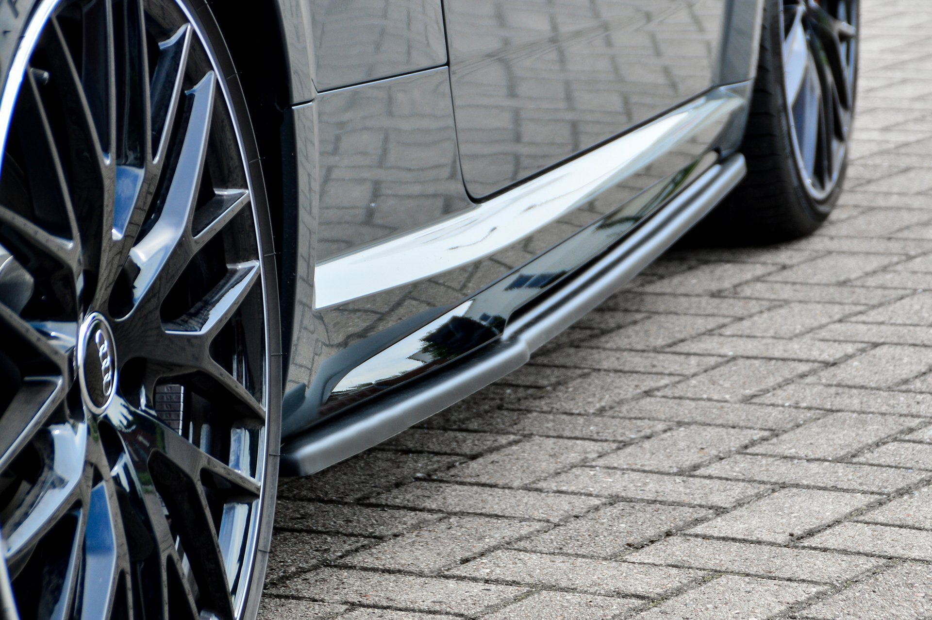 Cup Racing Schweller für Audi TT S-Line + TTS 8S + TTRS 8S - Ingo Noak Tuning