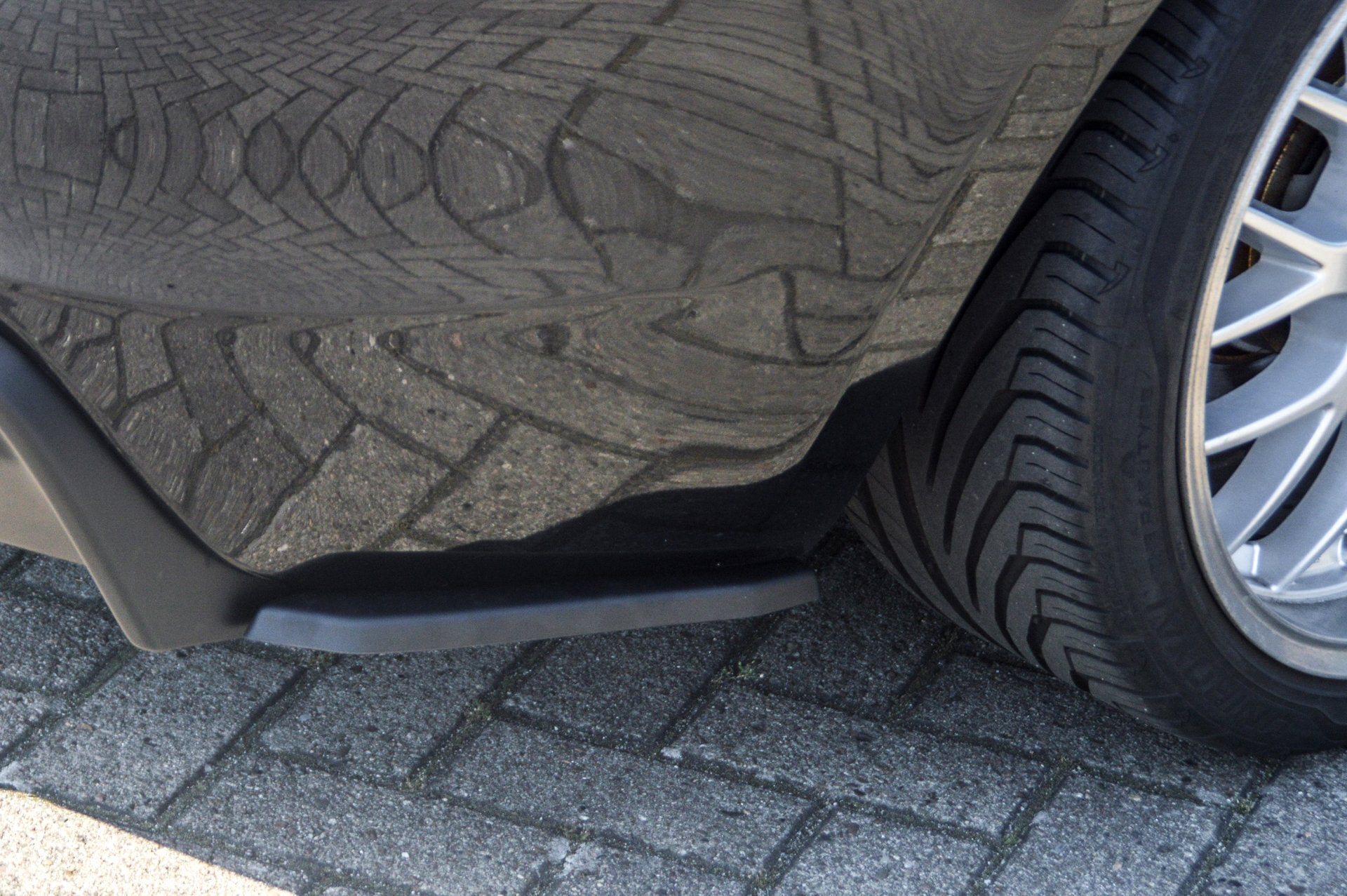 Heckansatz Seitenteile passend für BMW 1er E82 88 mit M-Paket Bj. 2007-2013 - Ingo Noak Tuning