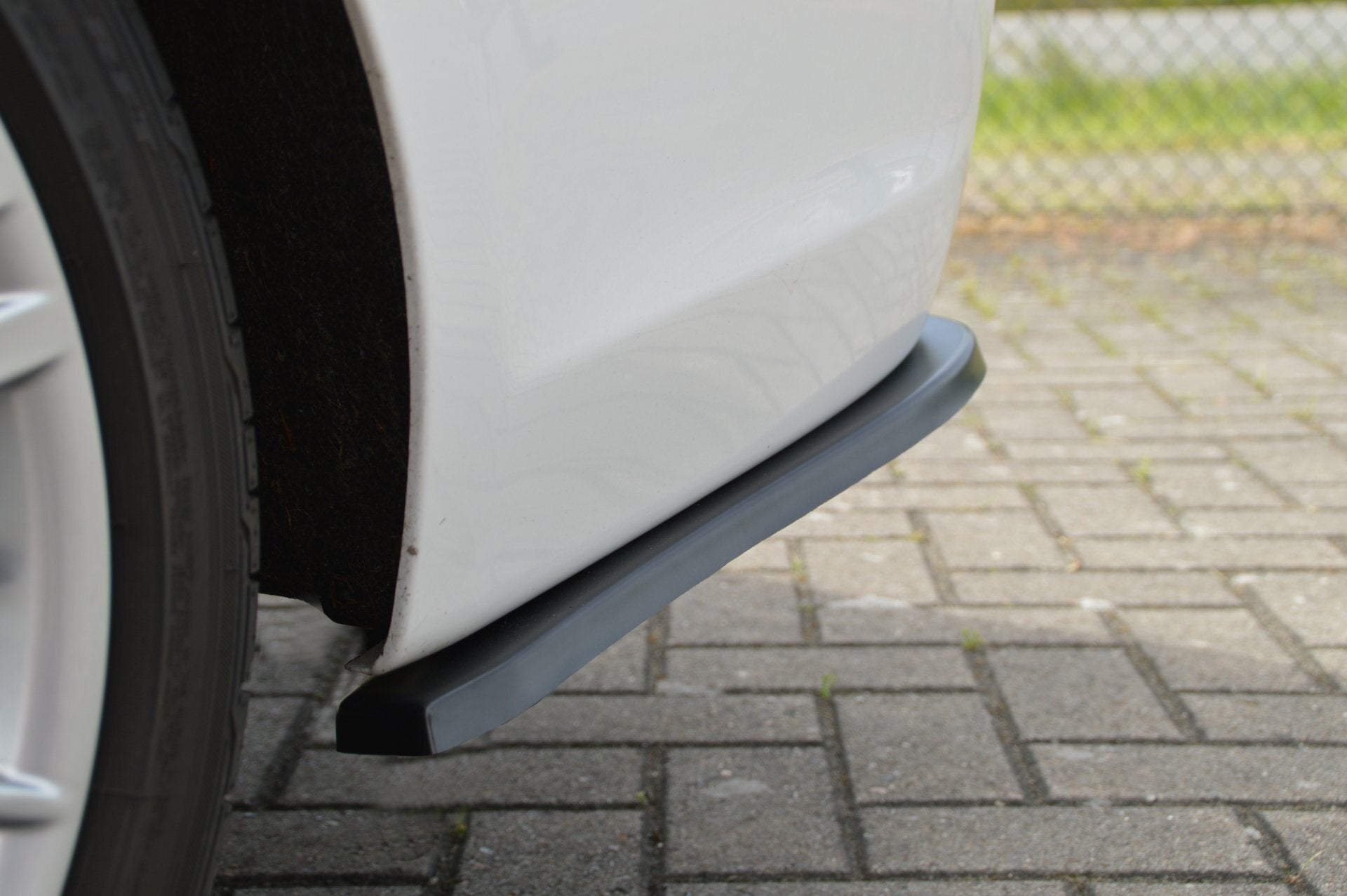 Heckansatz Seitenteile für BMW 3er E90 E91 M Paket Facelift Bj. 09/2008-2013 - Ingo Noak Tuning