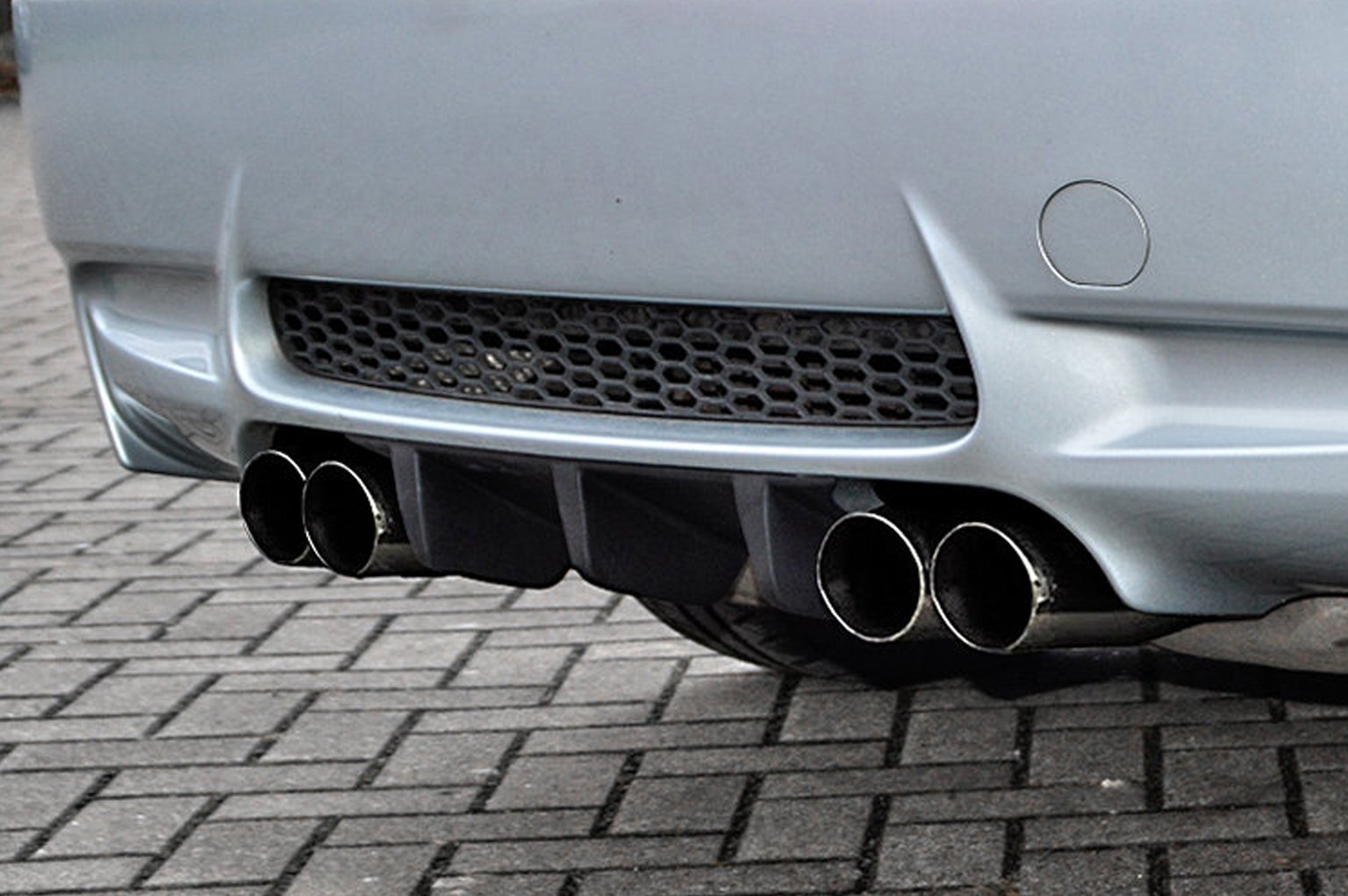 Heckdiffuser Set bestehend aus Mittelteil und Seitenteilen für BMW M3 E92 E93 Bj. 2007-2013