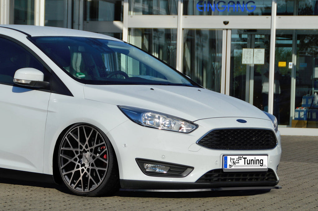 Frontspoilerlippe für Ford Focus ab 2014, DYB, in Originaloptik, gefertigt von Ingo Noak Tuning, zeigt den sportlichen Fahrzeugstil