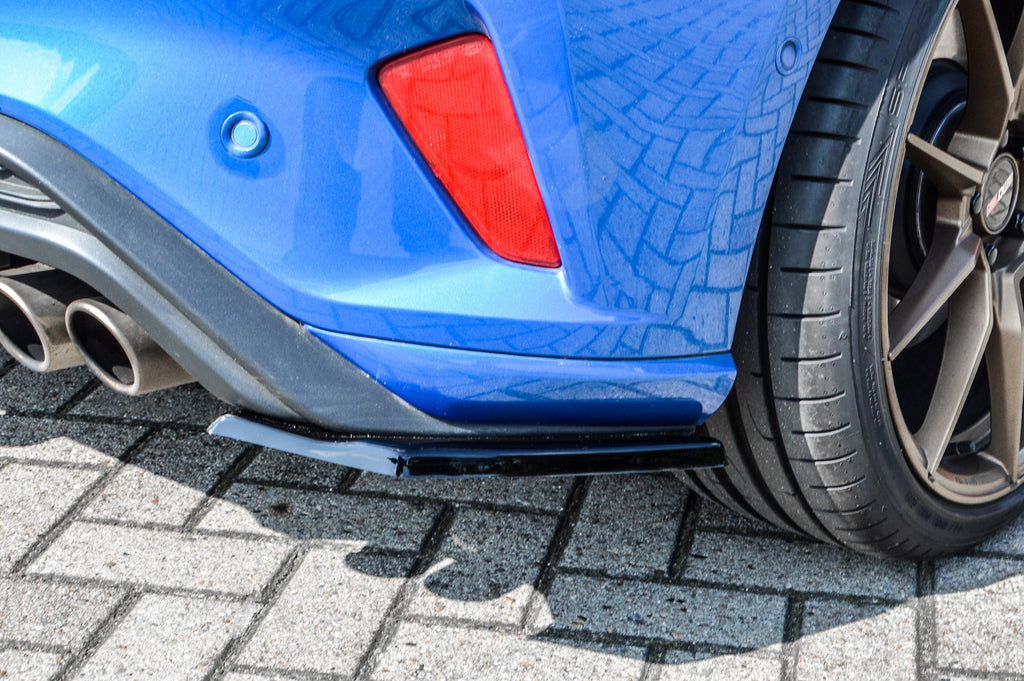 Heckansatz Seitenteile für Ford Focus DEH ST-Line Bj. 2018-