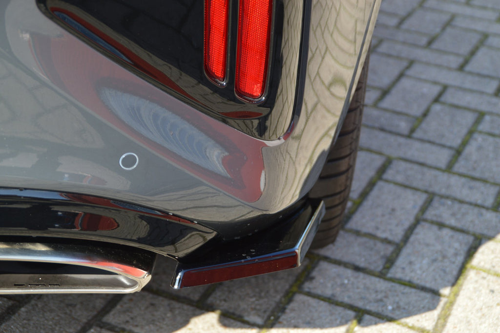 Seitenteile für Heckdiffusor des Kia Ceed GT ab 2018, Ingo Noak Tuning, schwarze, aerodynamische Karosserieteile