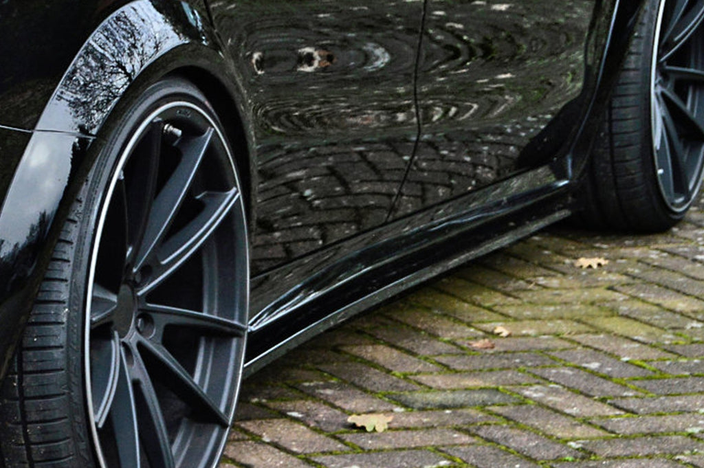 Seitenschweller im Cup Look für Mercedes mit AMG Line Packet + CLA45 AMG , C176, 245G