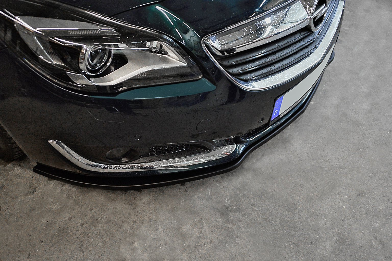 Frontspoilerlippe für Opel Insignia A Facelift von Ingo Noak Tuning, zeigt die aerodynamische Design-Detailansicht.