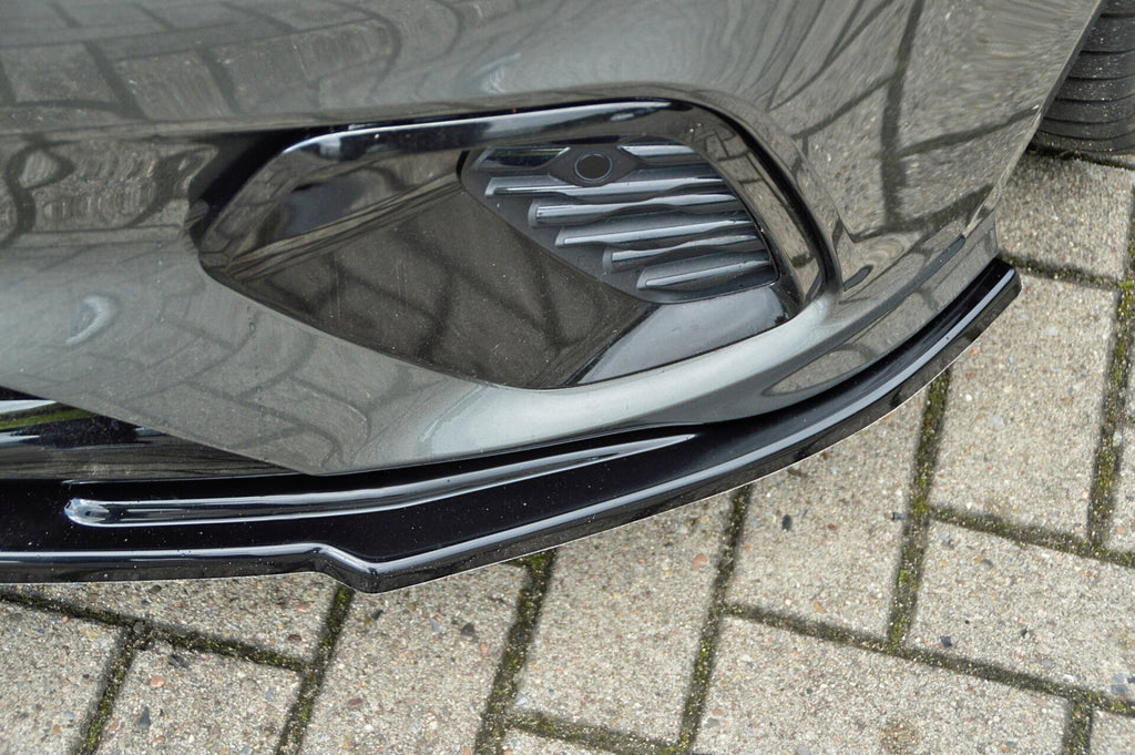 Cuplippe für Opel Insignia B GSI ab 2017, Ingo Noak Tuning, schwarze Kunststoffabdeckung für Motorhaube.
