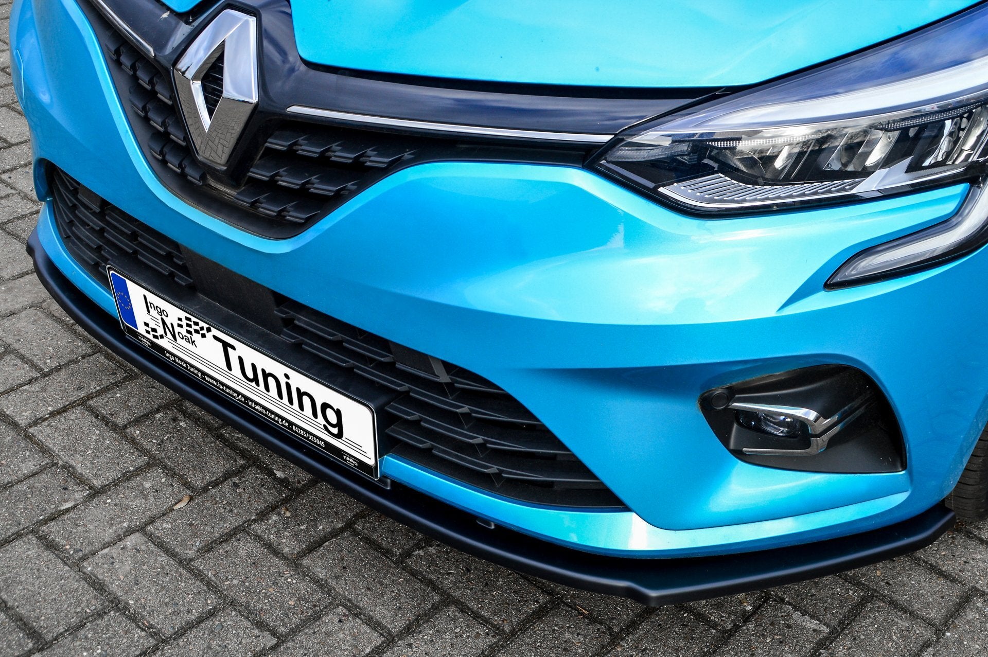 Frontspoiler Cuplippe und Spoilerschwert für Renault Clio 5, Ingo Noak Tuning, klar sichtbar in langlebigem Design