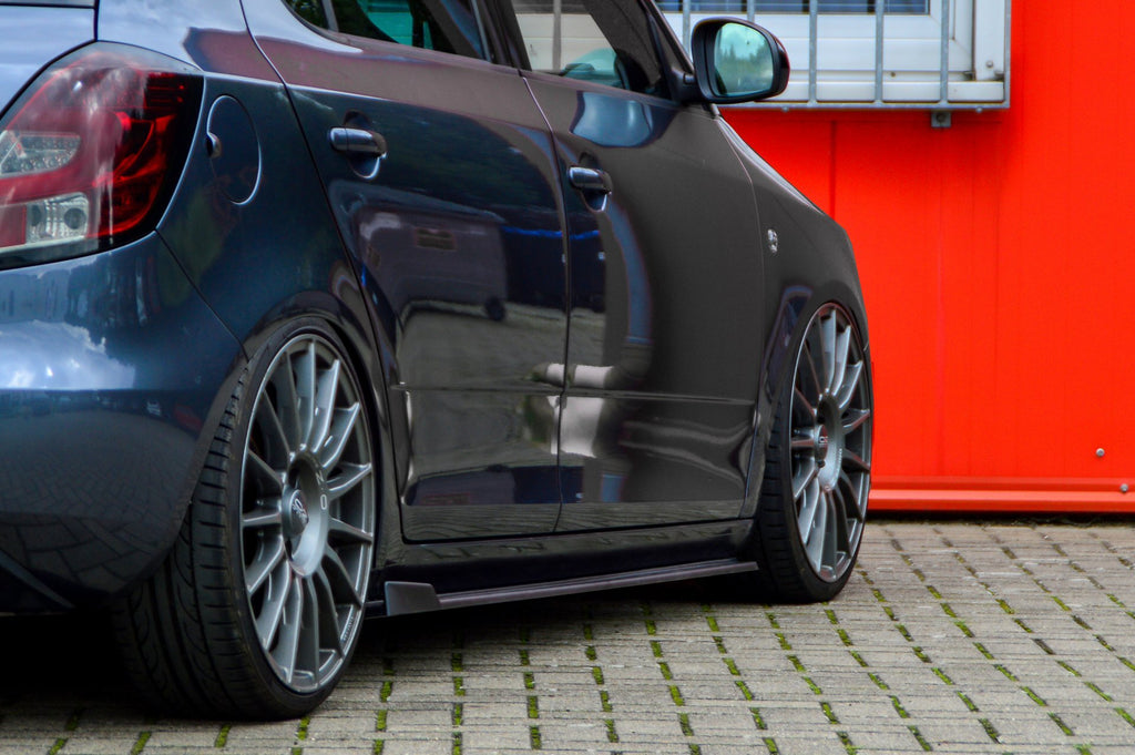 Seitenschweller mit Wing für Skoda Fabia RS 5J, Ingo Noak Tuning, aus langlebigem Kunststoff, passend für Sport- und Tuning-Designs