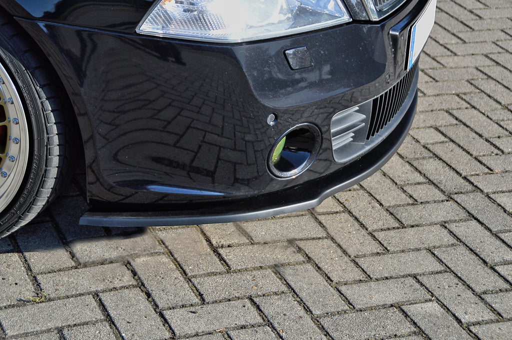 Frontspoilerlippe für Skoda Octavia RS 1Z, Ingo Noak Tuning, aus Kunststoff, zeigt die aerodynamische Fahrzeugverkleidung