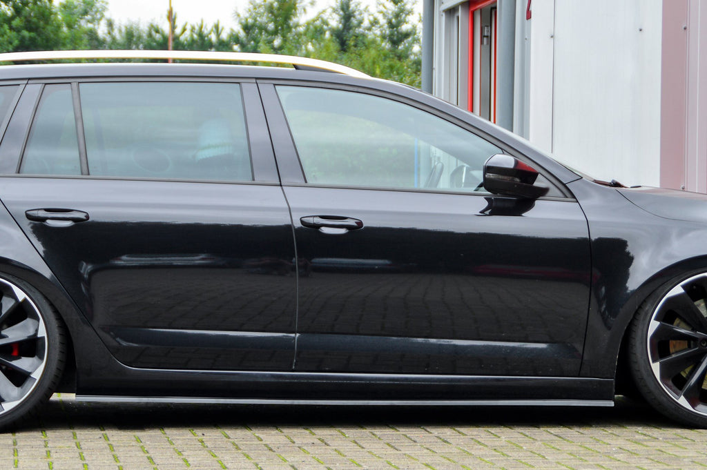 Ingo Noak Tuning Bodykit für Skoda Octavia RS 5E 2012-2016, Stoßstangen, Seitenschweller und Heckschürze sichtbar