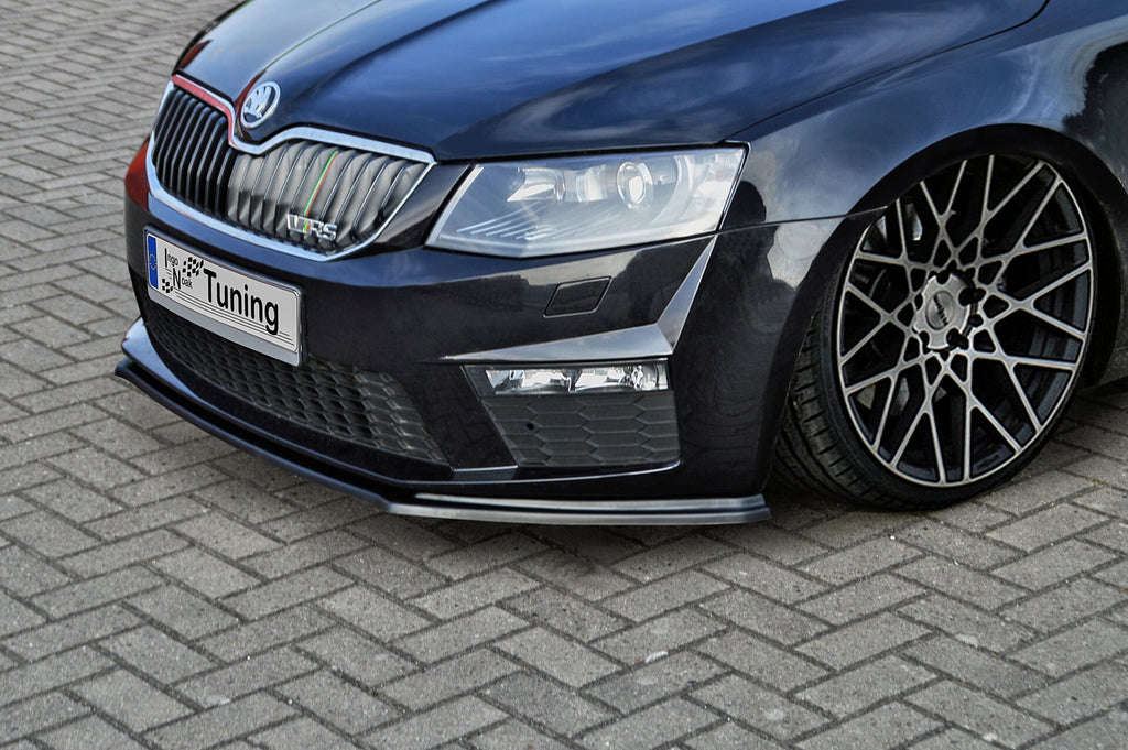 Ingo Noak Tuning Bodykit für Skoda Octavia RS 5E, Modelljahr 2012-2016, inklusive Stoßstangen und Seitenschweller