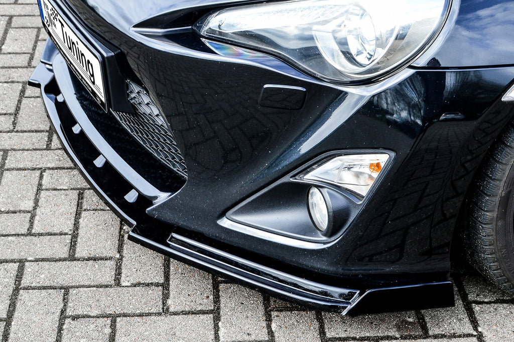 Frontspoilerlippe mit Wing für Toyota GT86, Ingo Noak Tuning, aerodynamisches Auto-Upgrade, sichtbarer Spoiler und Design-Elemente