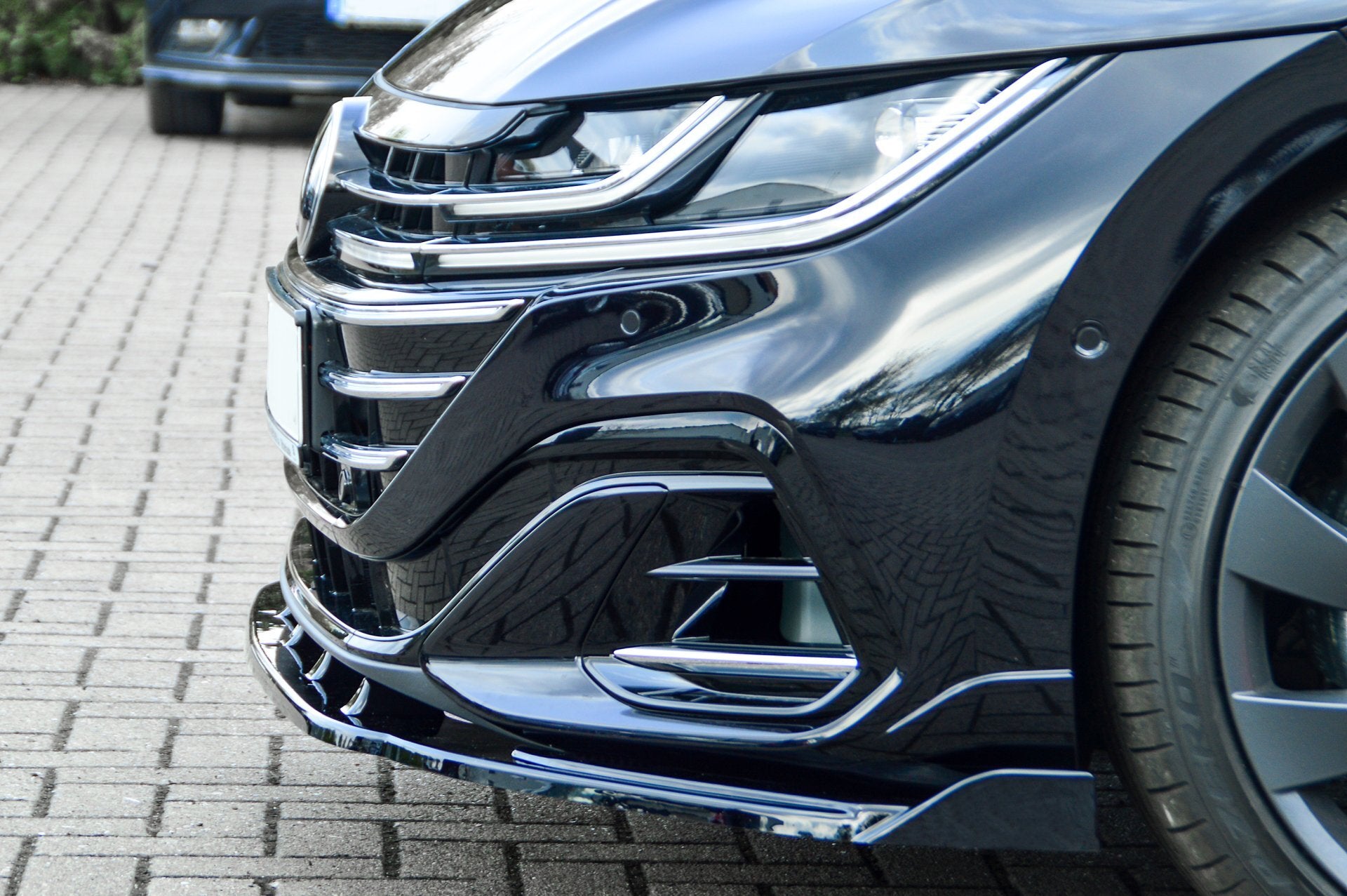 Cup Frontspoilerlippe mit Wing für VW Arteon R-Line inkl-Shooting Break