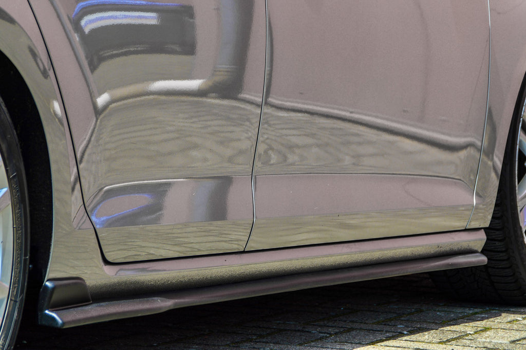 Seitenschweller-Cup für VW Golf 7 Standard, Ingo Noak Tuning, aus Kunststoff, sichtbar auf dem Auto montiert