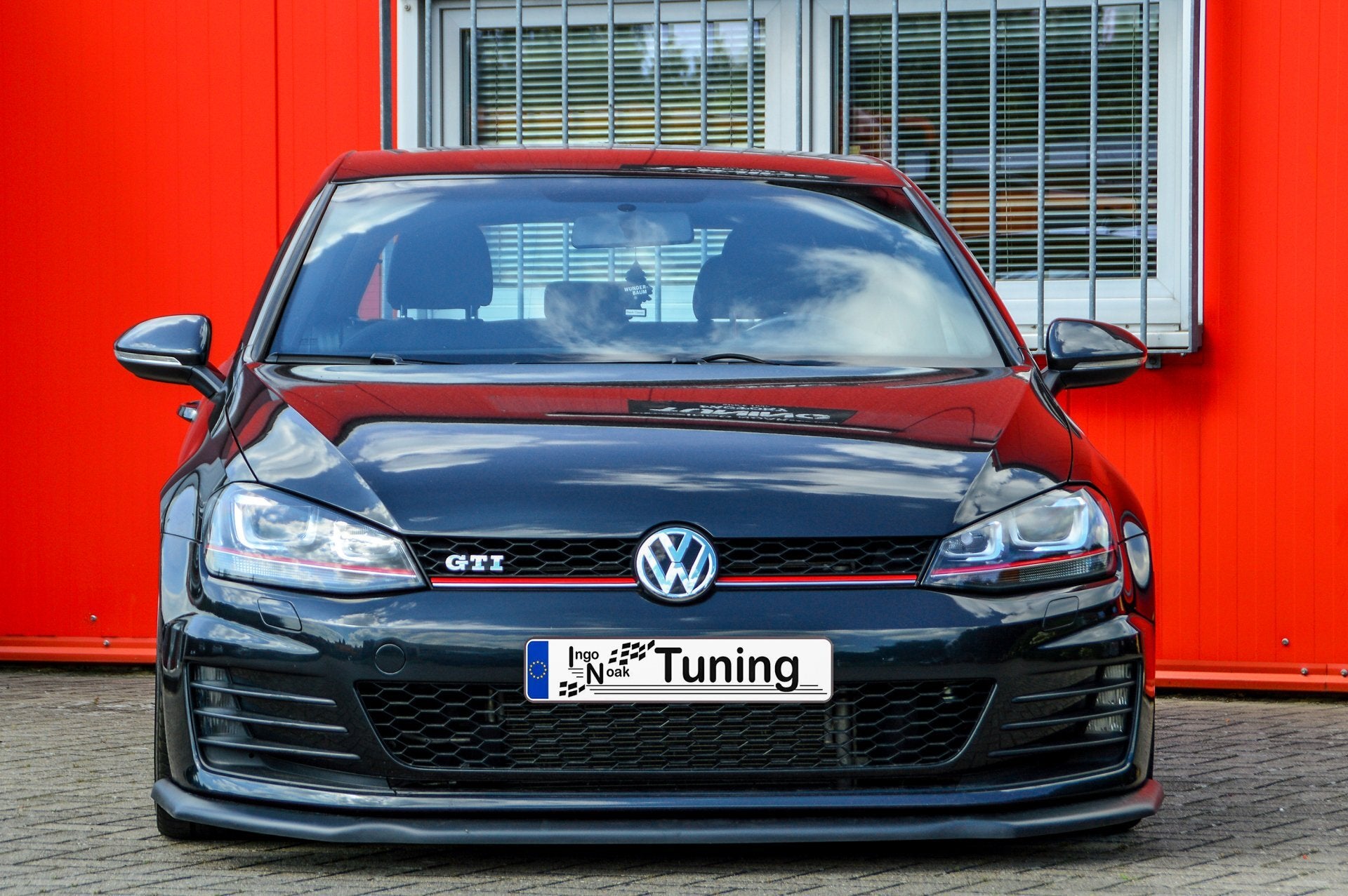 Vorne Cup Frontspoilerlippe V2 für VW Golf 7 GTI GTD, Ingo Noak Tuning, aus hochwertigem Kunststoff, schmaler, sportlicher Frontansatz