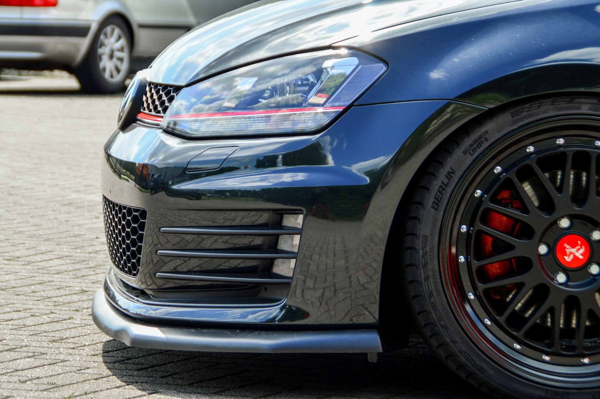 Vordere Cup Frontspoilerlippe V2 für VW Golf 7 GTI GTD, Ingo Noak Tuning, aus robustem Material, passgenaue Fahrzeugverkleidung
