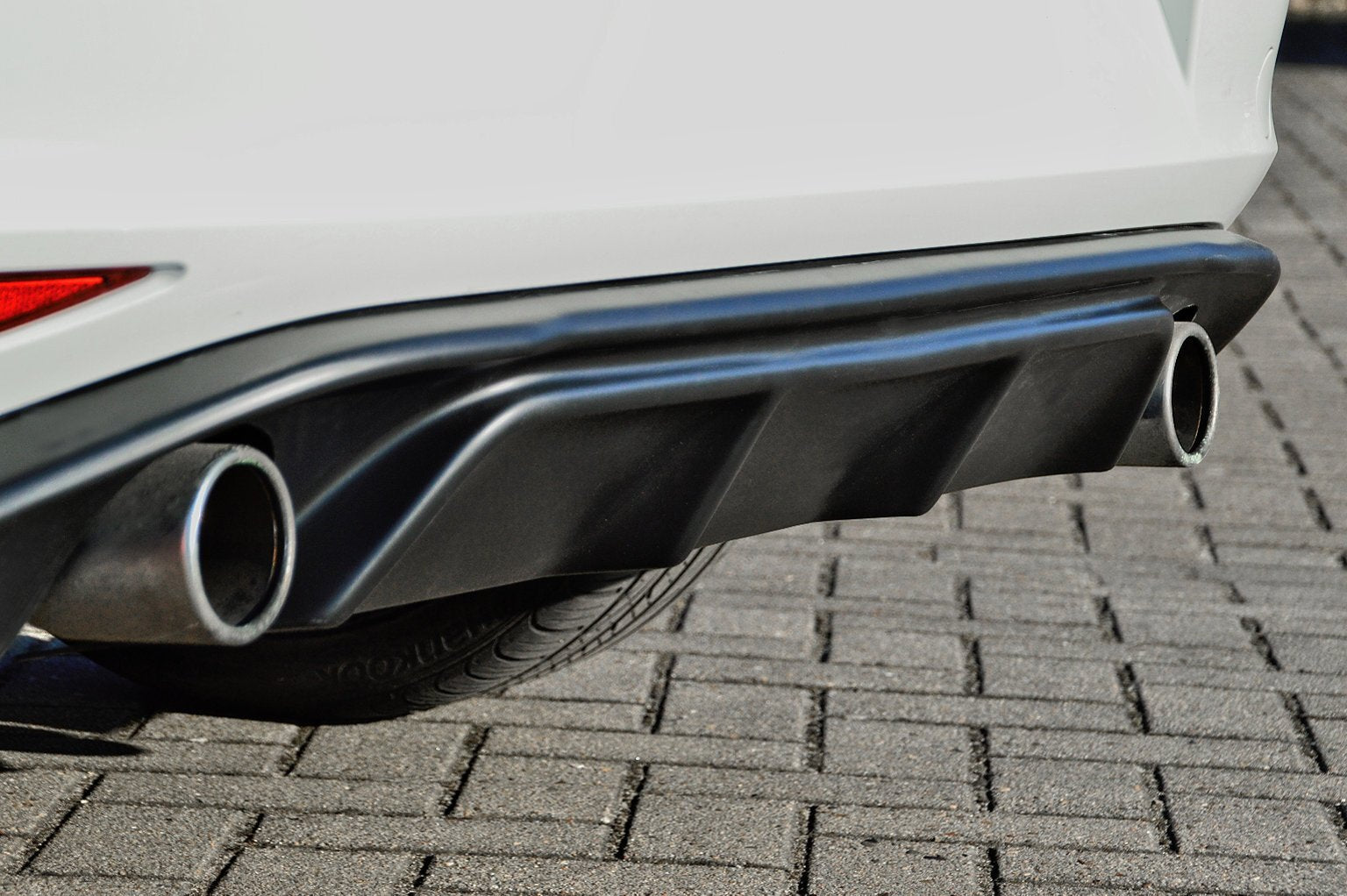 Heckdiffusor Einsatz für VW Golf 7 GTI + GTD