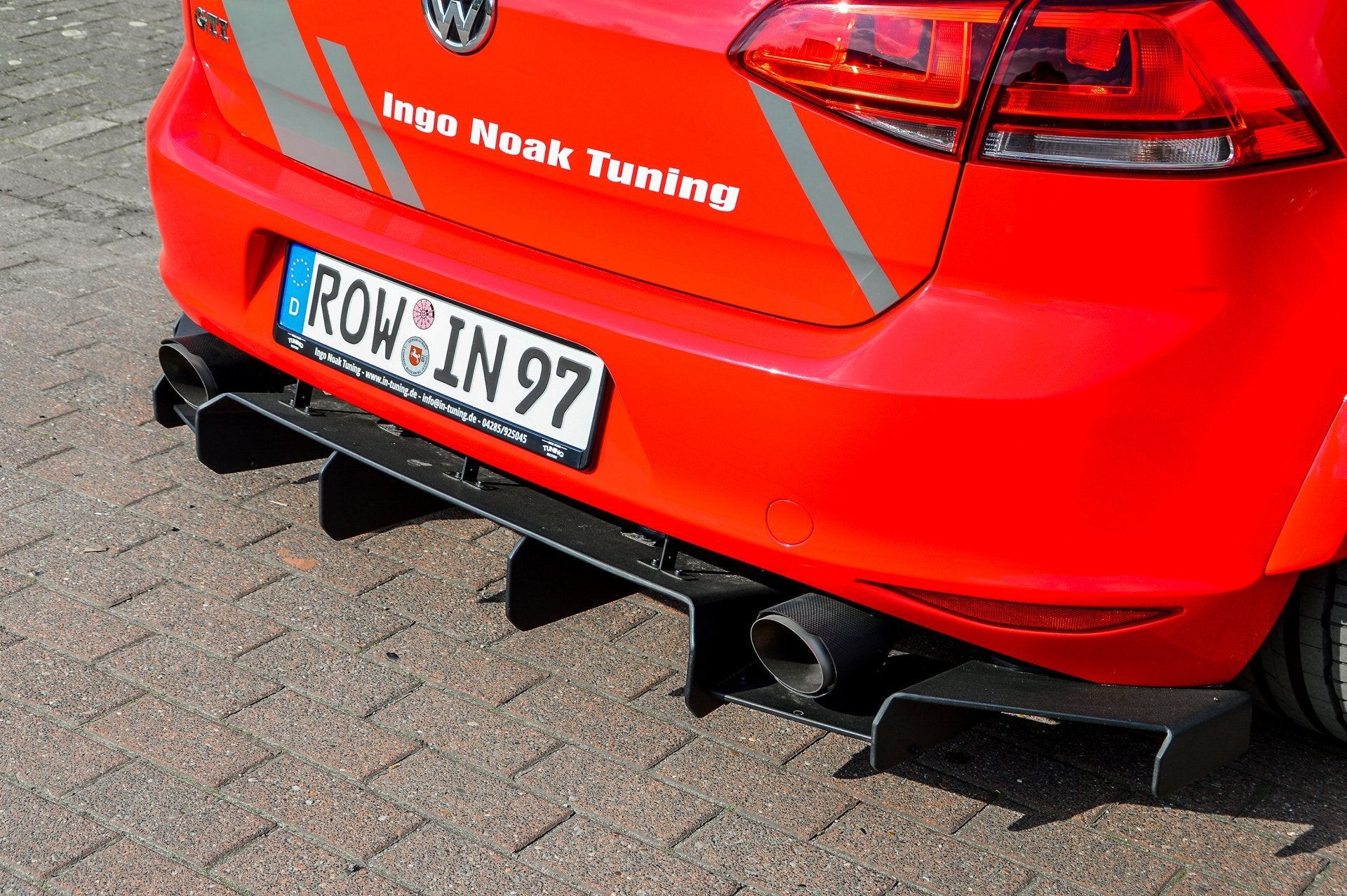 Gefräster Heckansatz mit Seitenteilen für VW Golf 7 GTI