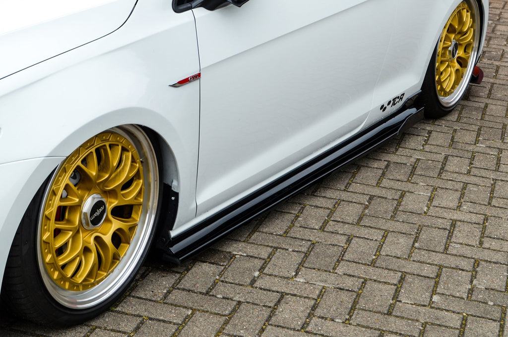 Seitenschweller mit Wings für VW Golf 7 GTI TCR