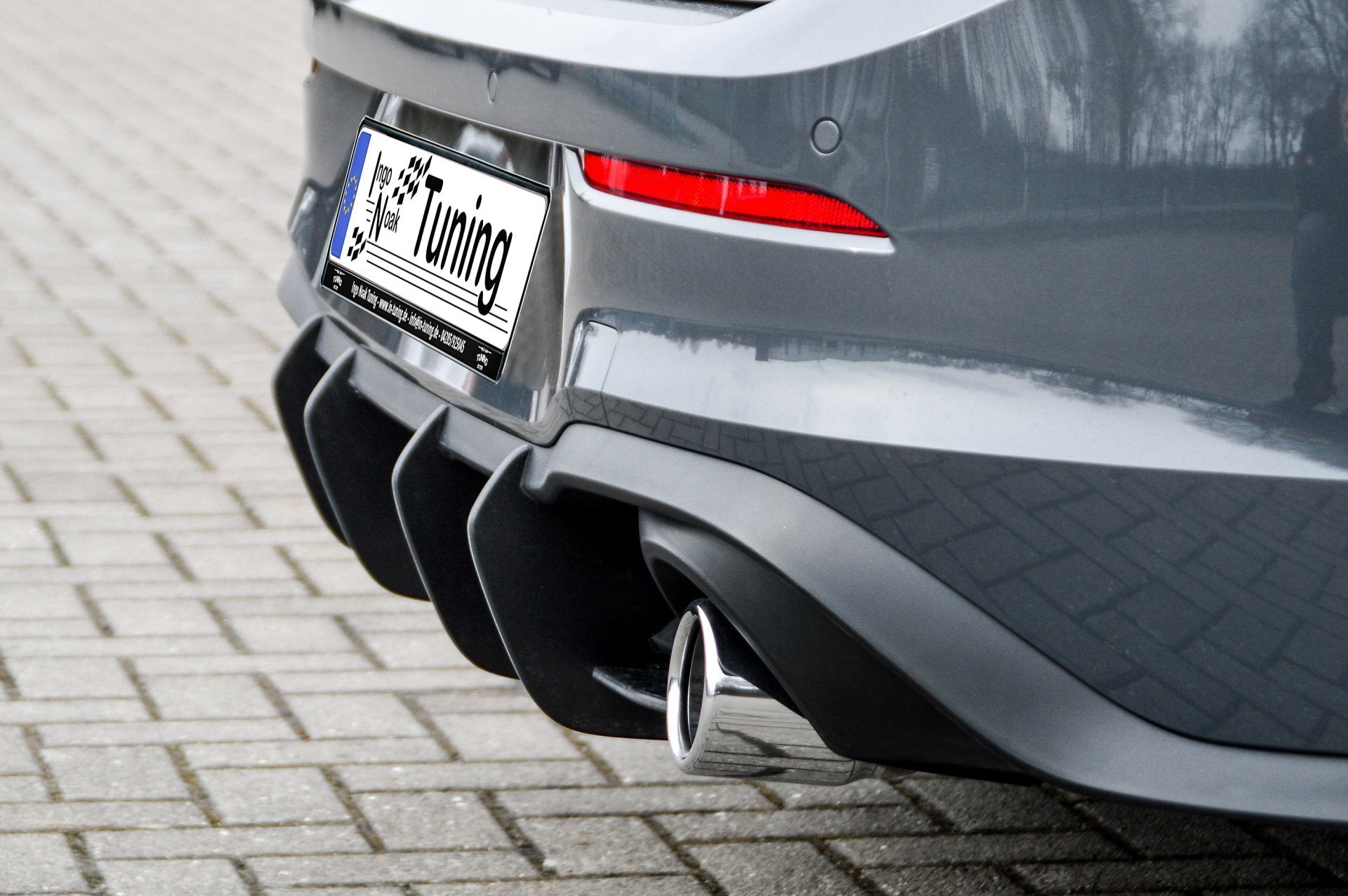 Gefräster Heckansatz Diffusor für VW Golf 8 GTI