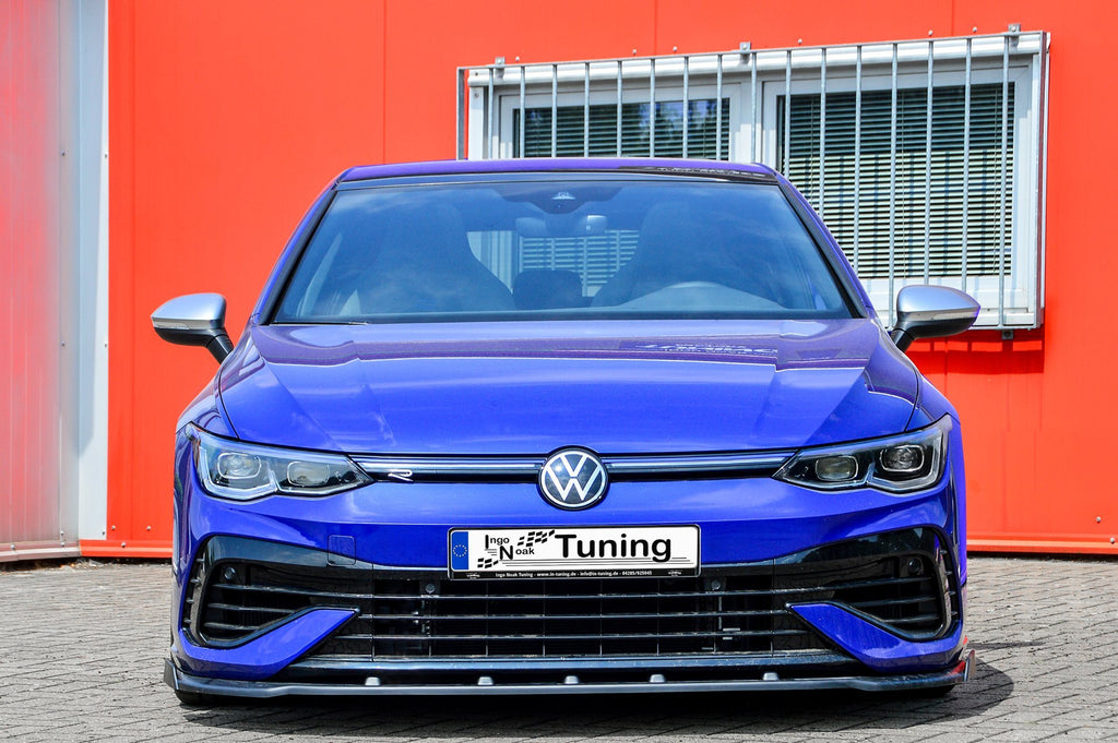 Vorne Spoilerlippe mit Wing für VW Golf 8 R, Ingo Noak Tuning, aus hochwertigem Material, zeigt das sportliche Design.