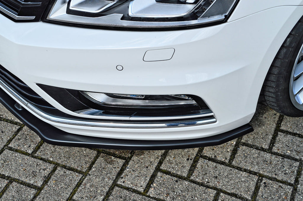 Frontspoilerlippe für VW Passat 3C B7 R-Line von Ingo Noak Tuning, zeigt die aerodynamische Design-Details des Auto-Frontschutzes