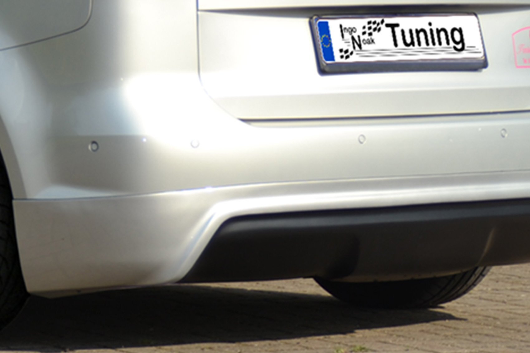 Heckansatz im R-Look für VW Touran Facelift 1T GP2 - Ingo Noak Tuning