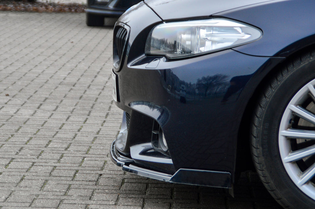 Frontspoilerlippe mit Wing für BMW 5er F10 F11 M-Paket, Ingo Noak Tuning, schwarze Kunststoffteile, sportliches Design