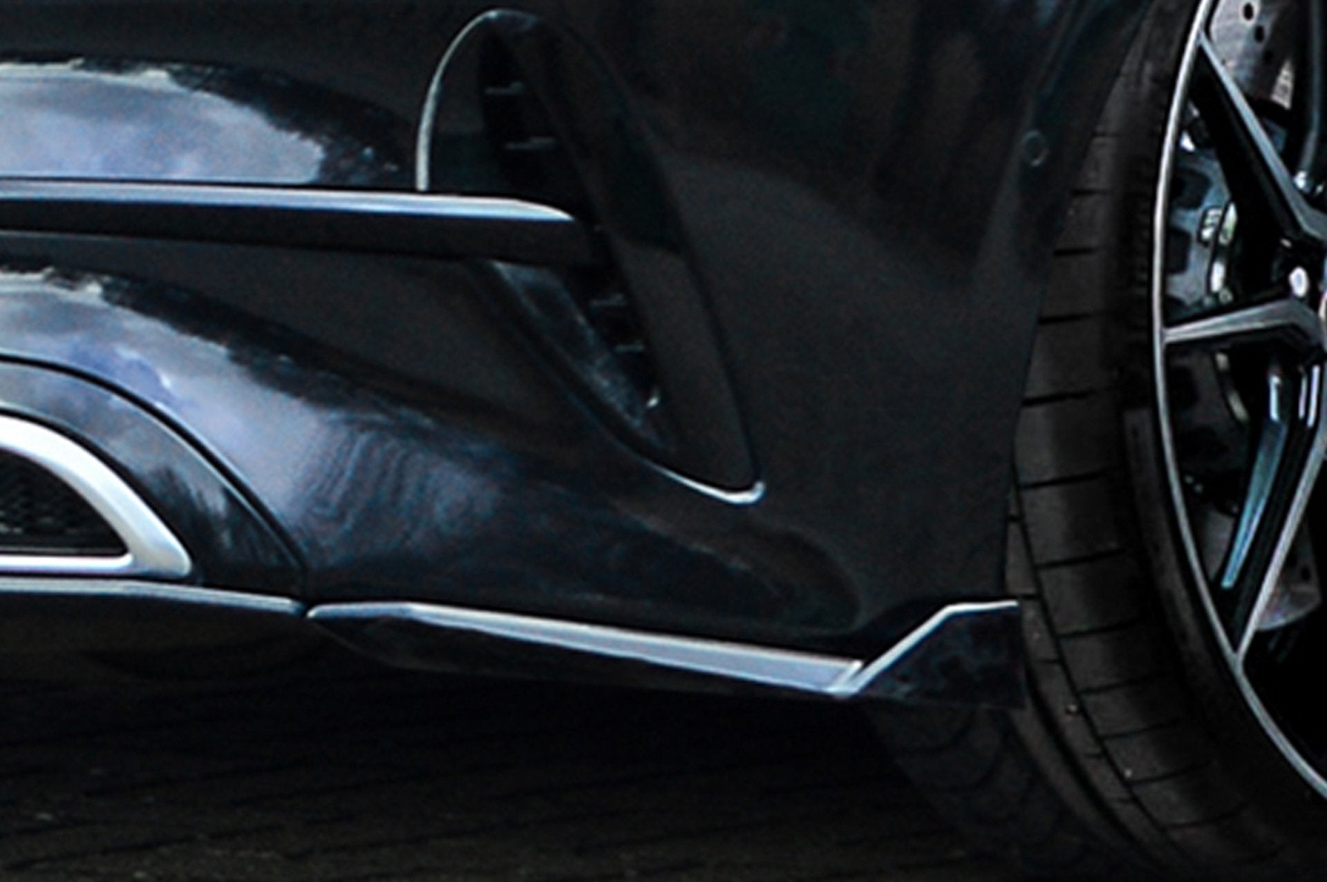 Seitenteile für Heckdiffusor mit Wing am Kia ProCeed GT-Line, Ingo Noak Tuning, sportliches Auto-Design, Kunststoffteile