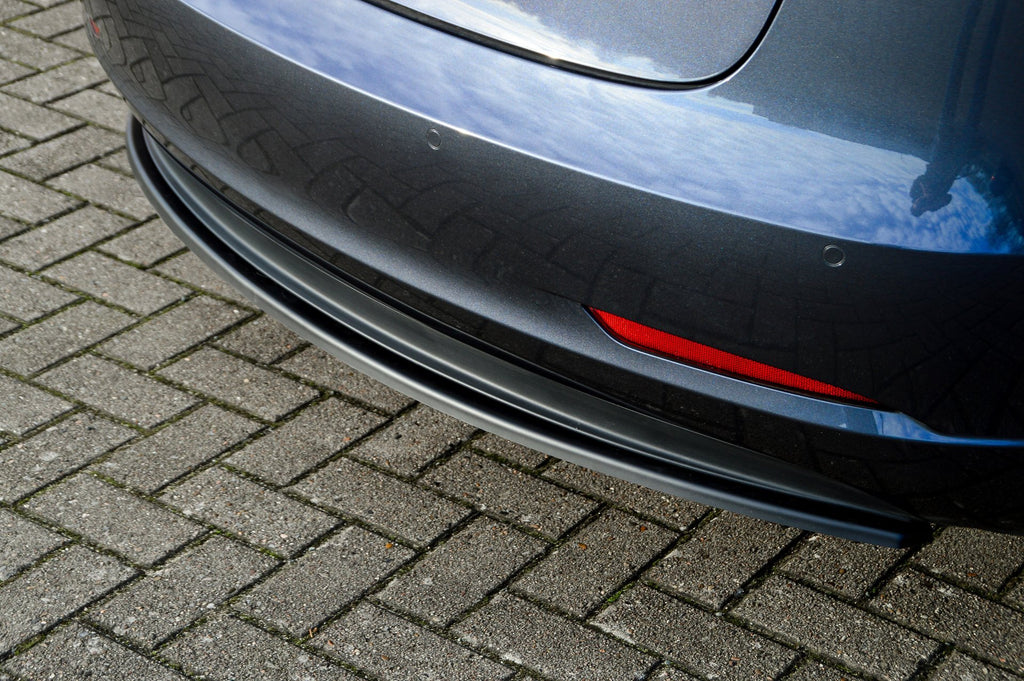 CUP Heckspoilerlippe für Tesla Model 3 ab Bj. 2017-