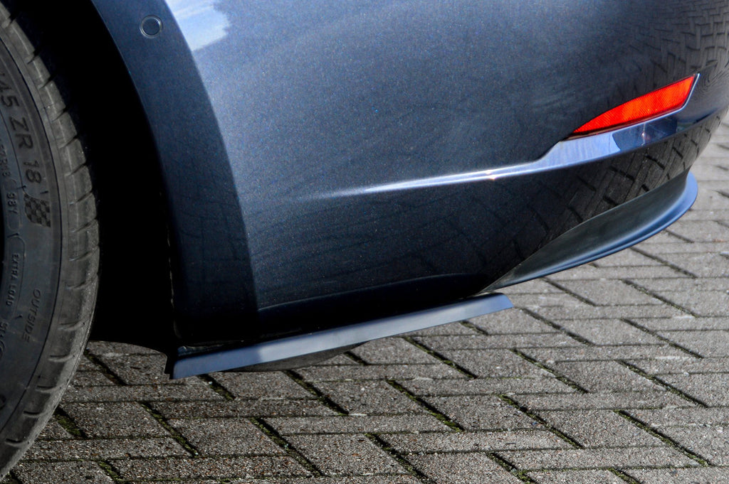 Heckansatz Seitenteile für Tesla Model 3 ab Bj. 2017-