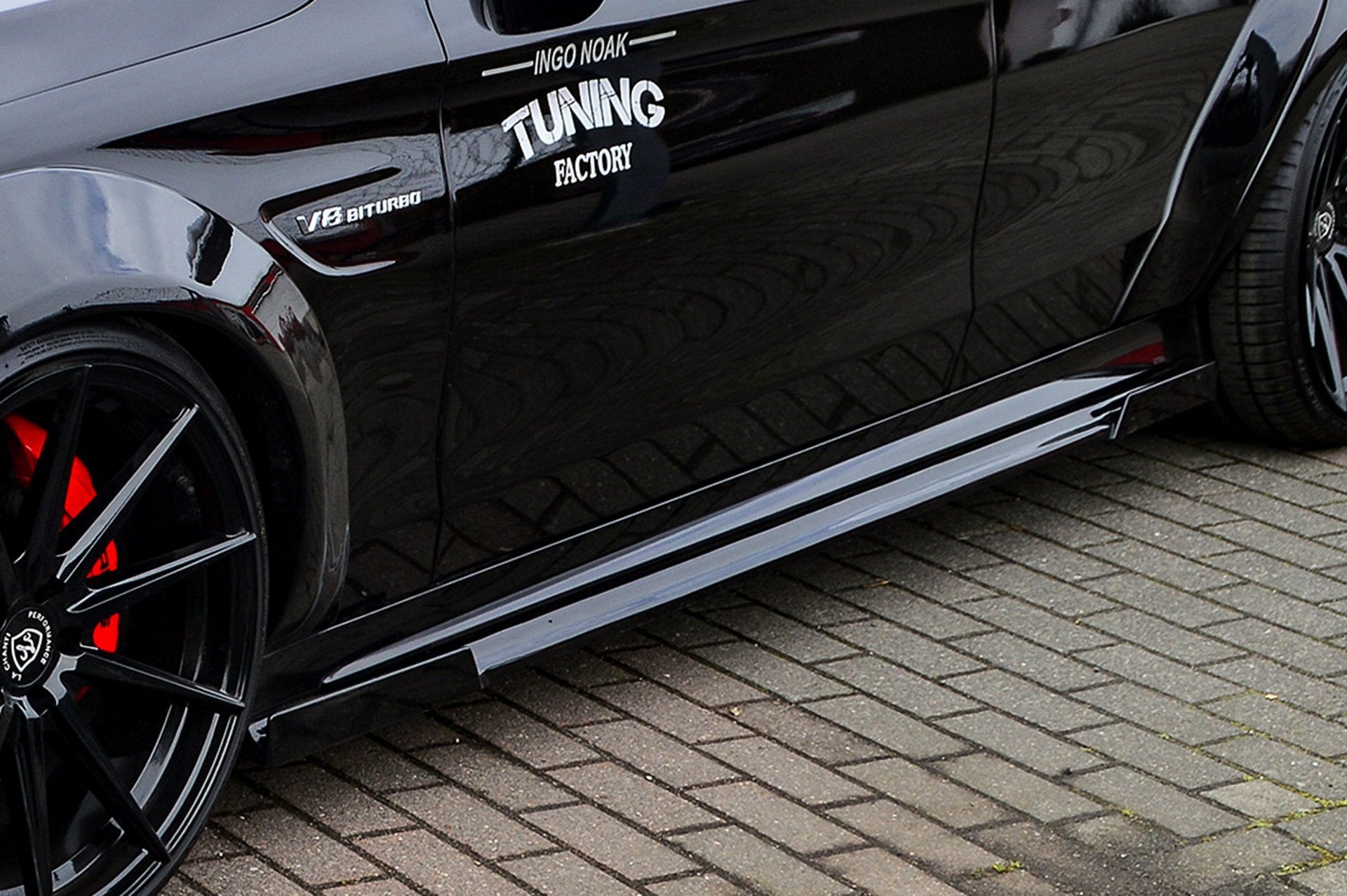 Cup Seitenschweller mit Wing vorne+ hinten für Mercedes C-Klasse C63AMG+S