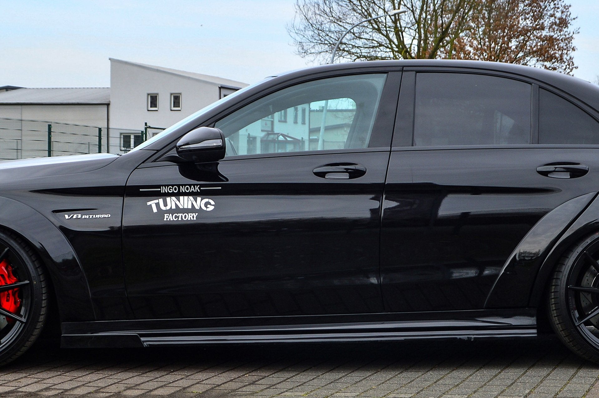 Cup Seitenschweller mit Wing vorne für Mercedes C-Klasse C63AMG+S