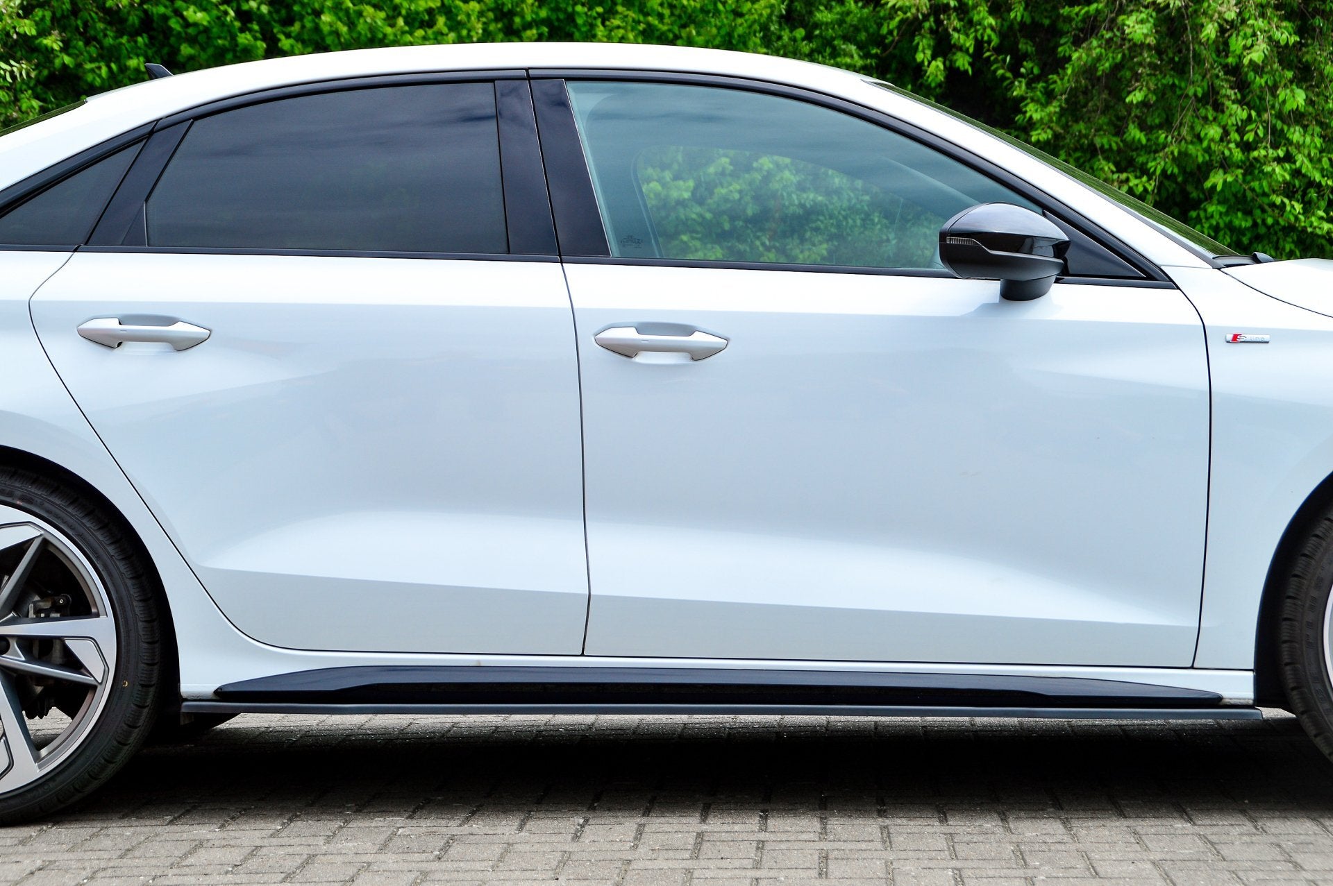 CUP Seitenschweller für Audi A3 8Y S-Line + S3