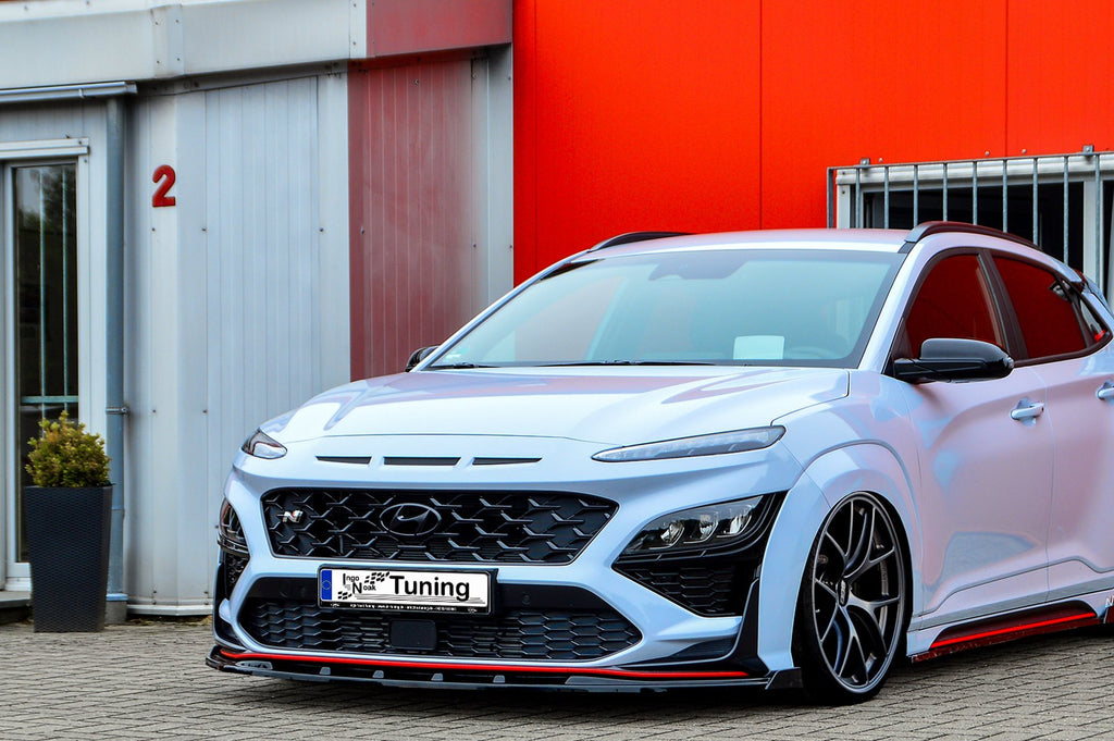 Frontspoilerlippe mit Wing für Hyundai Kona N und N-Line ab 2020, Ingo Noak Tuning, dekorativ und aerodynamisch.