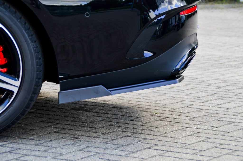 Heckansatz Seitenteile mit WIng  für Mercedes CLA X118 Shooting Brake AMG-Line ab Bj.:2019-