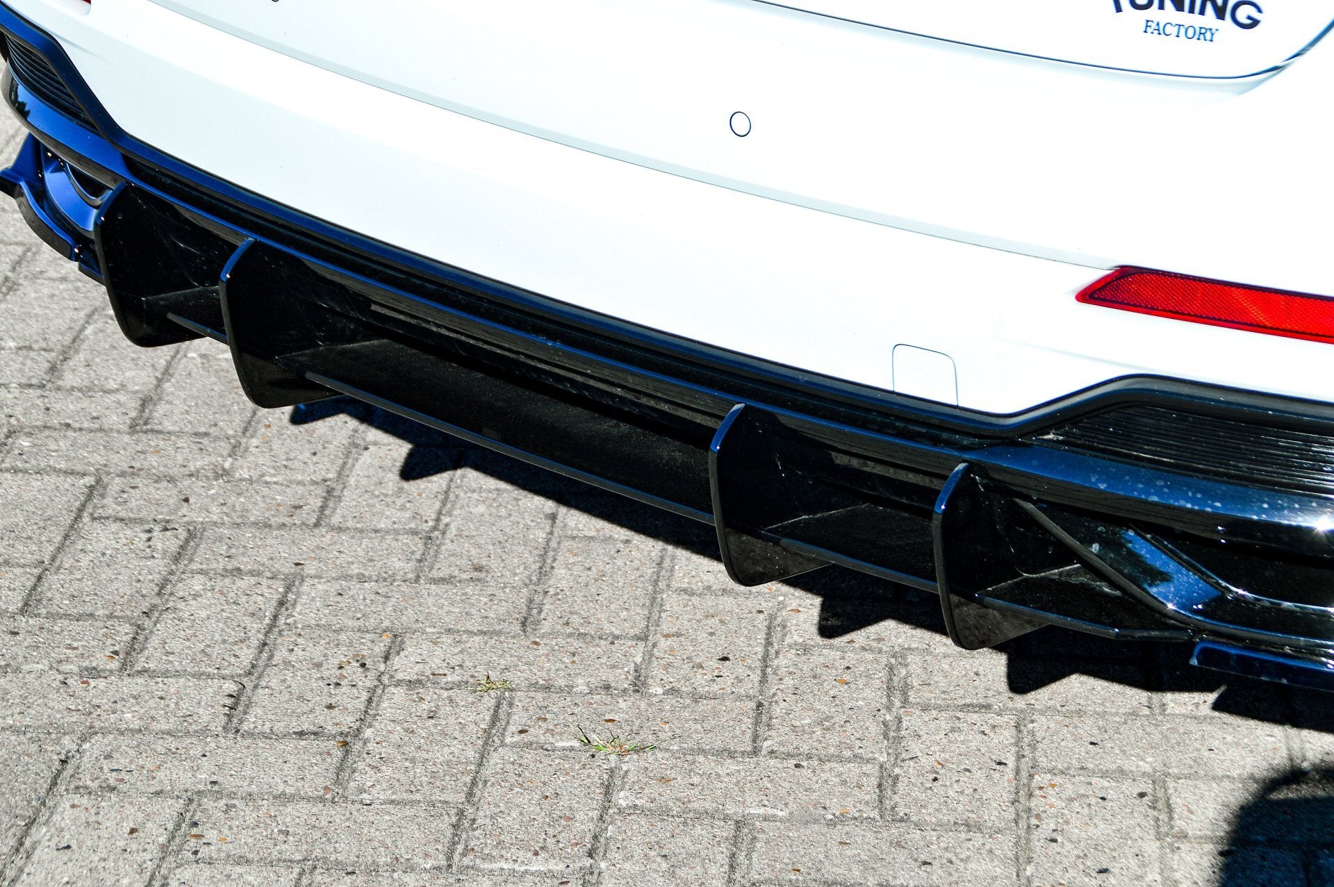 Gefräster Heckansatz mit Finnen für Audi Q3 F3 mit S-Line