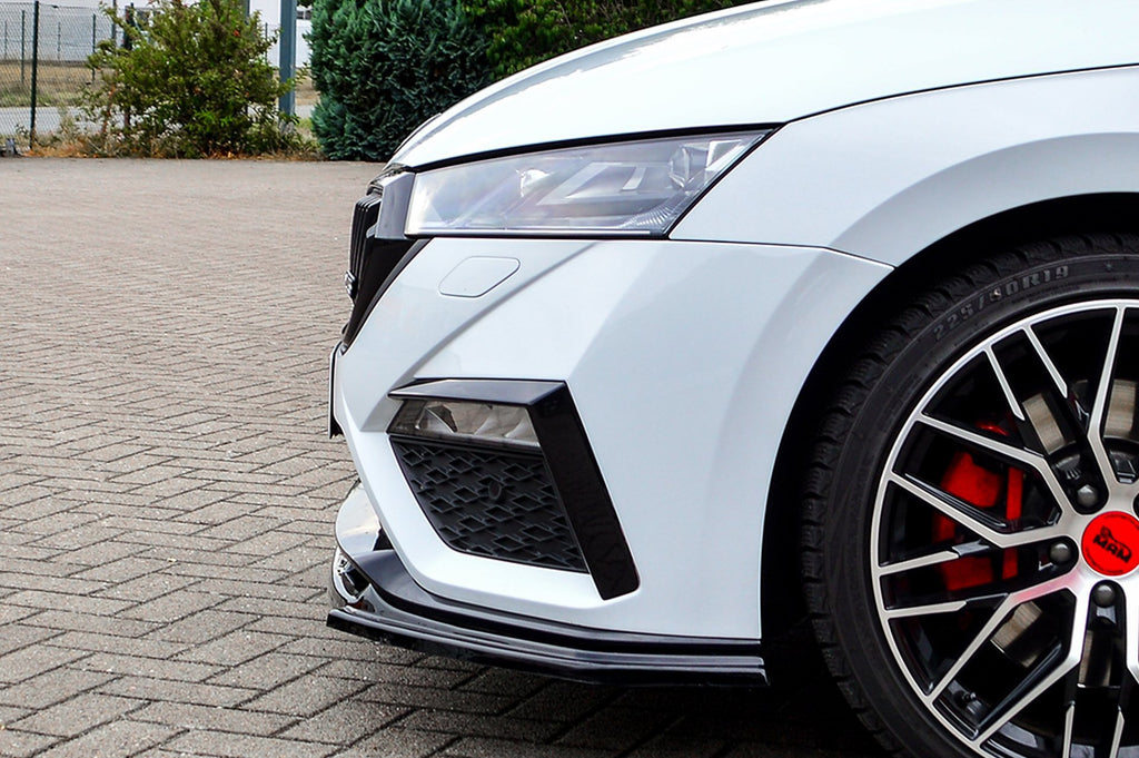 Frontspoilerlippe für Skoda Octavia RS NX ab 2020, Ingo Noak Tuning, aus Kunststoff, sichtbar im Bild