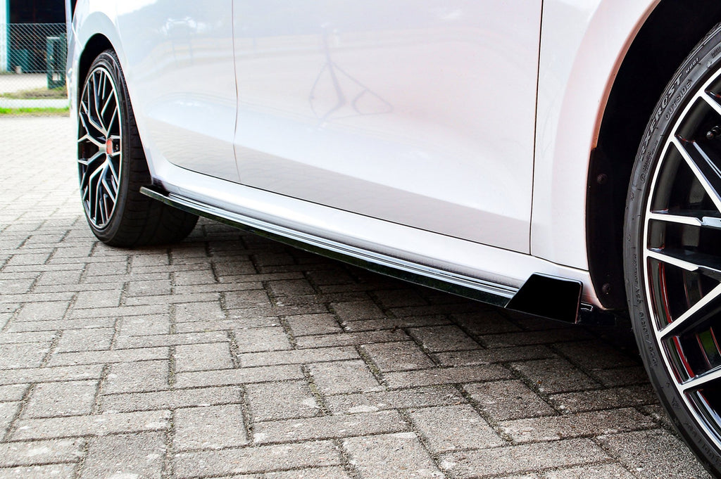 Cup Seitenschweller mit Wing vorne für Skoda Octavia RS NX