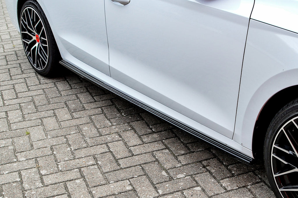 Cup Seitenschweller für Skoda Octavia RS NX