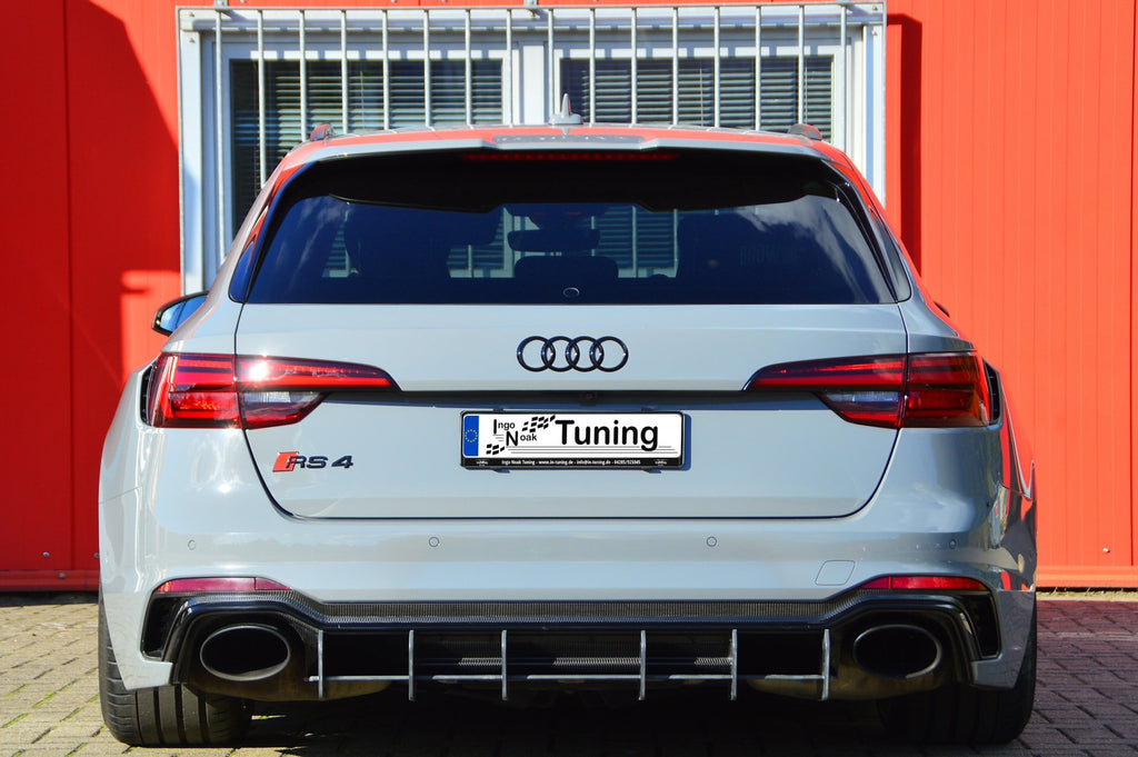 Gefräster ABS-Heckansatz für Audi RS4 B9, Ingo Noak Tuning, zeigt das sportliche Fahrzeug-Design in detailreicher Ansicht
