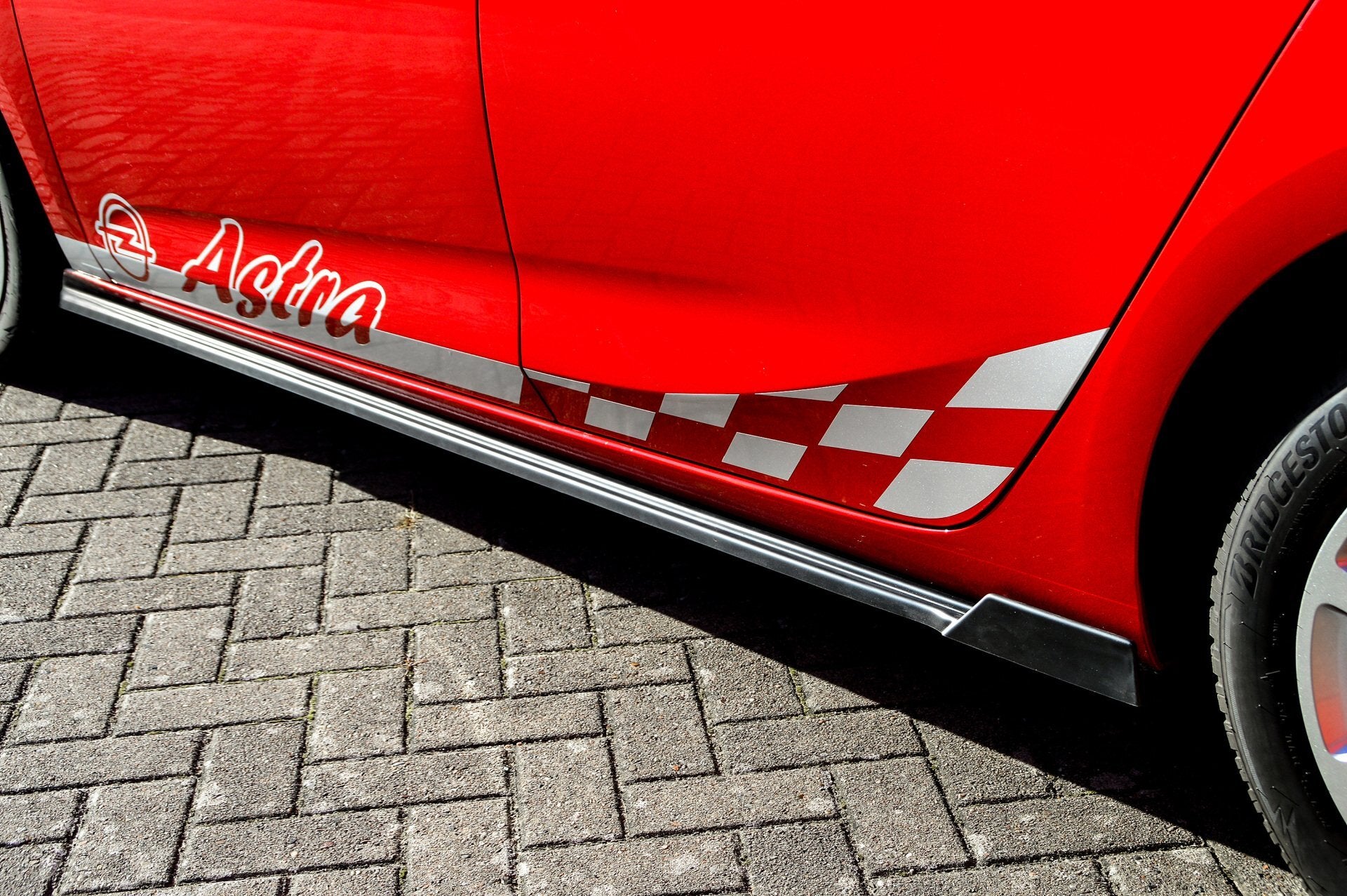 Seitenschweller mit Wing hinten für Opel Astra K