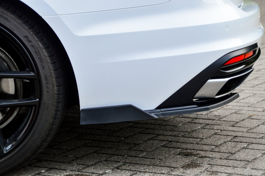 Heckansatz Seitenteile mit Wings  für Audi A4 B9 Bj. 2019-