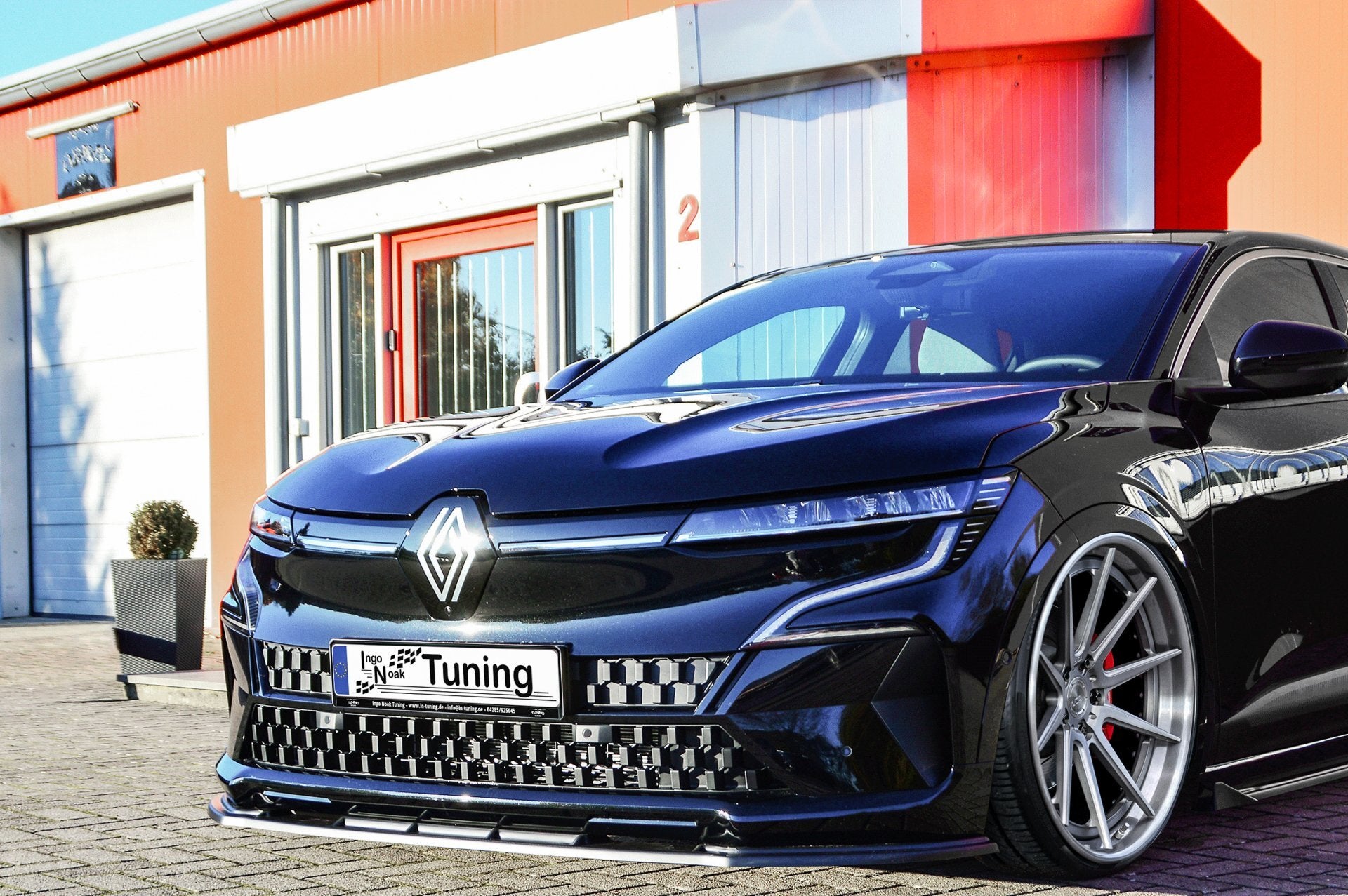 Cup Frontspoilerlippe für Renault Megane E-Tech RCB - Ingo Noak Tuning