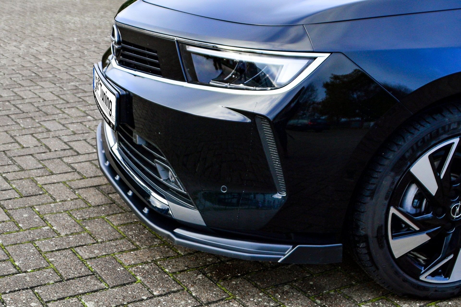 Cup Frontspoilerlippe mit Wings für Opel Astra L Standard