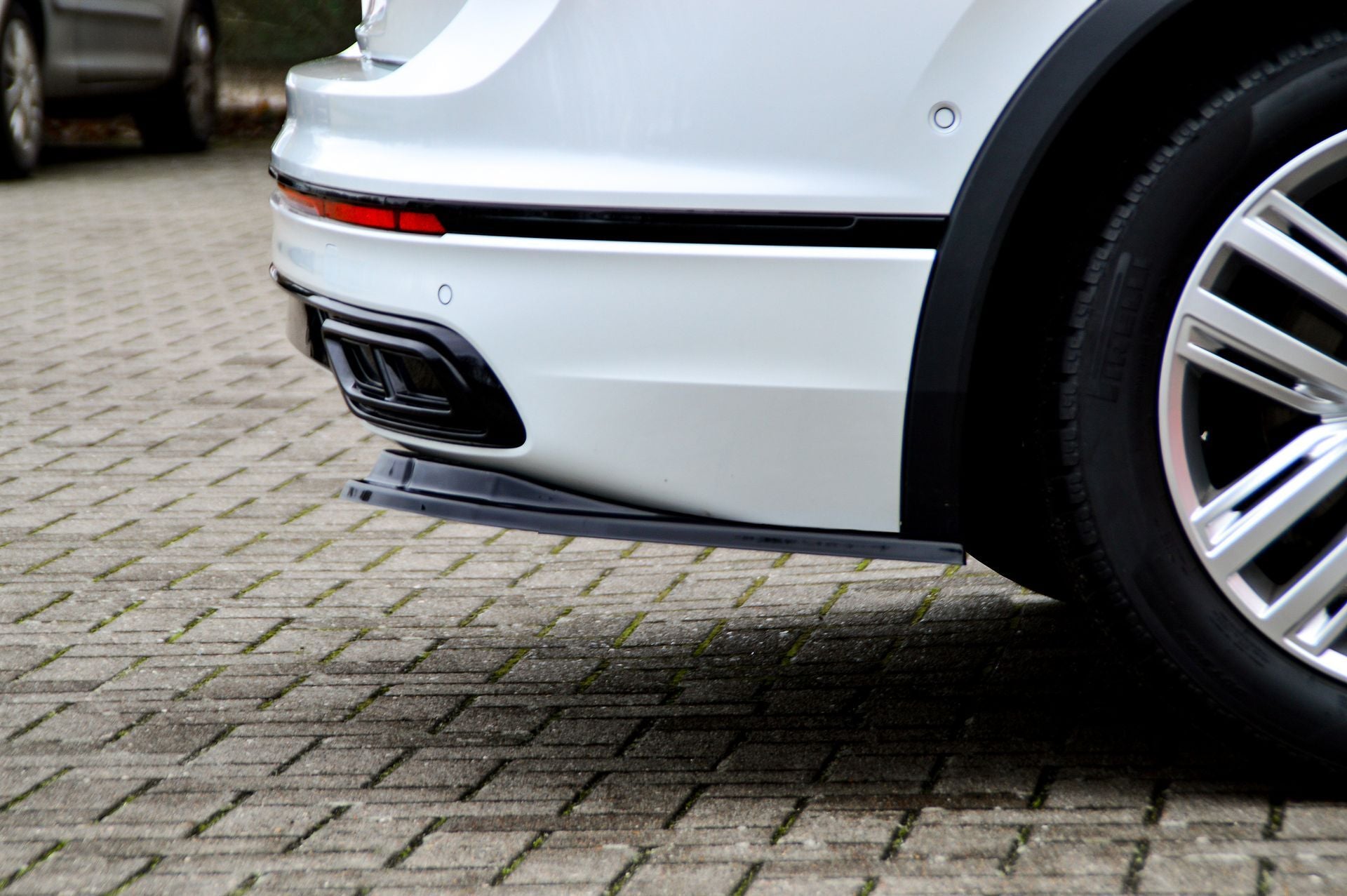 Heckansatz Seitenteile für VW Tiguan 2 AD1 Facelift R-Line Allspace - Ingo Noak Tuning